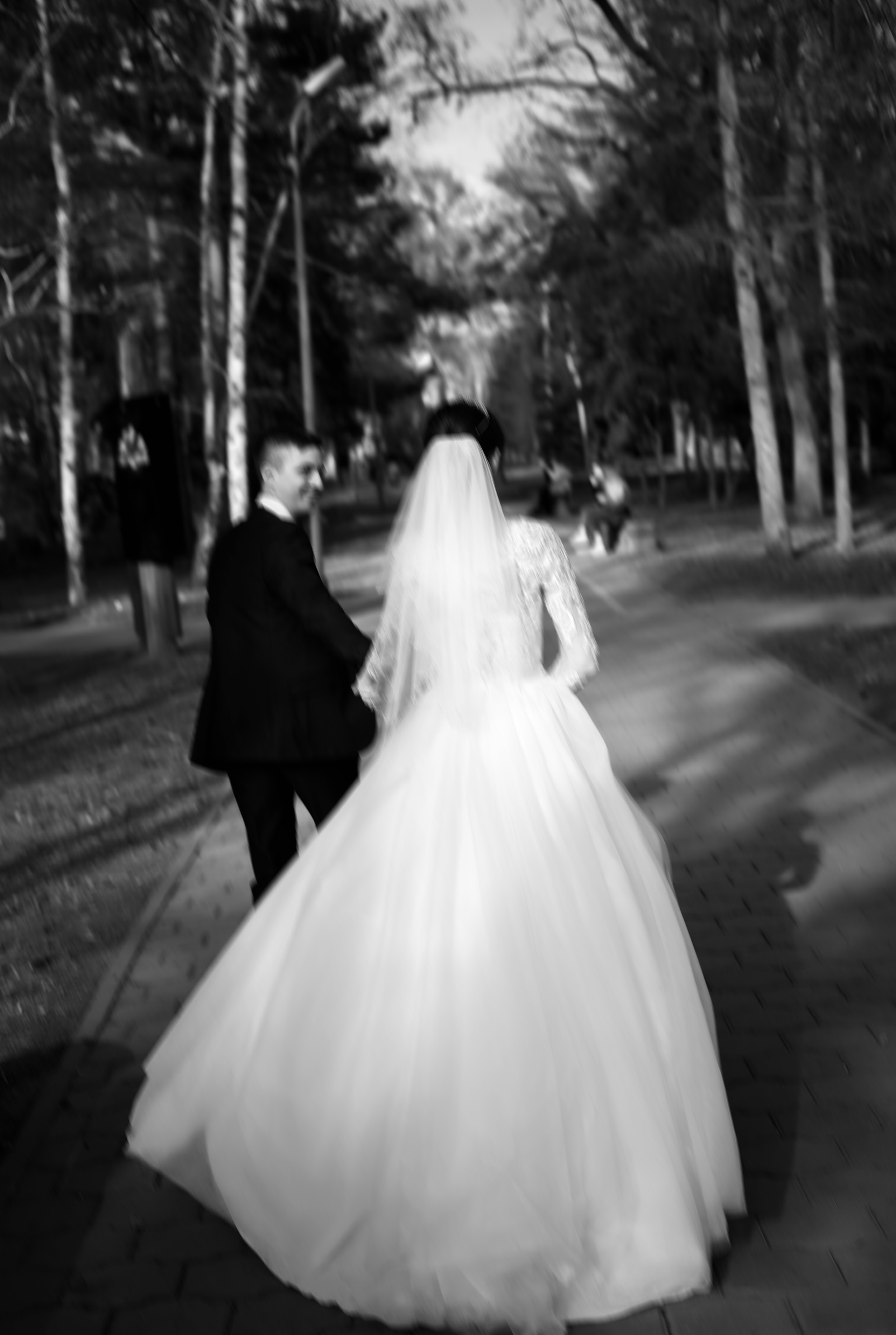 Весенняя, романтичная свадебная серия Владислава и Валентины. Свадебный, семейный, детский, контент фотограф в Омске Максим Ильин