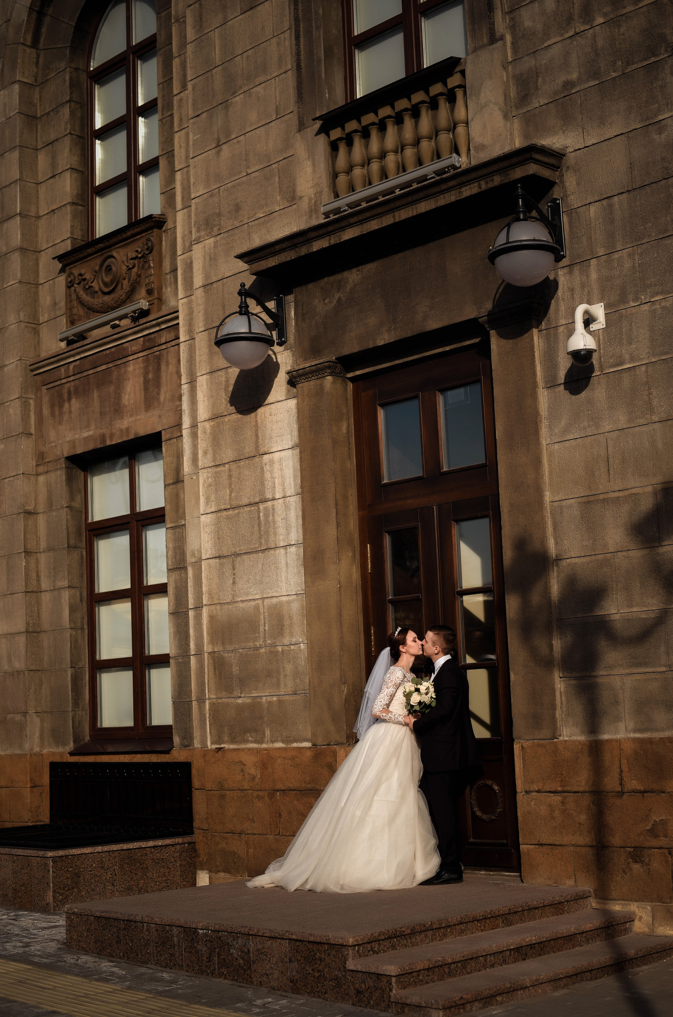 Весенняя, романтичная свадебная серия Владислава и Валентины. Свадебный, семейный, детский, контент фотограф в Омске Максим Ильин