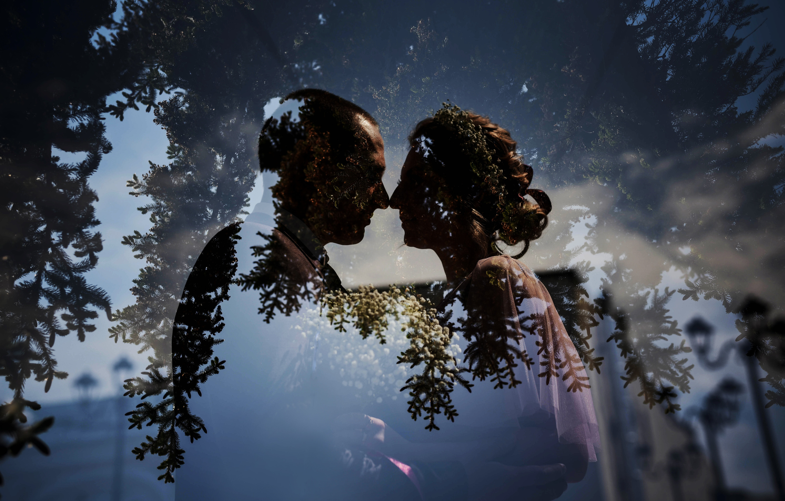 Цветущий май. Свадебная прогулка Андрея и Светланы. Свадебный, семейный, детский, контент фотограф в Омске Максим Ильин