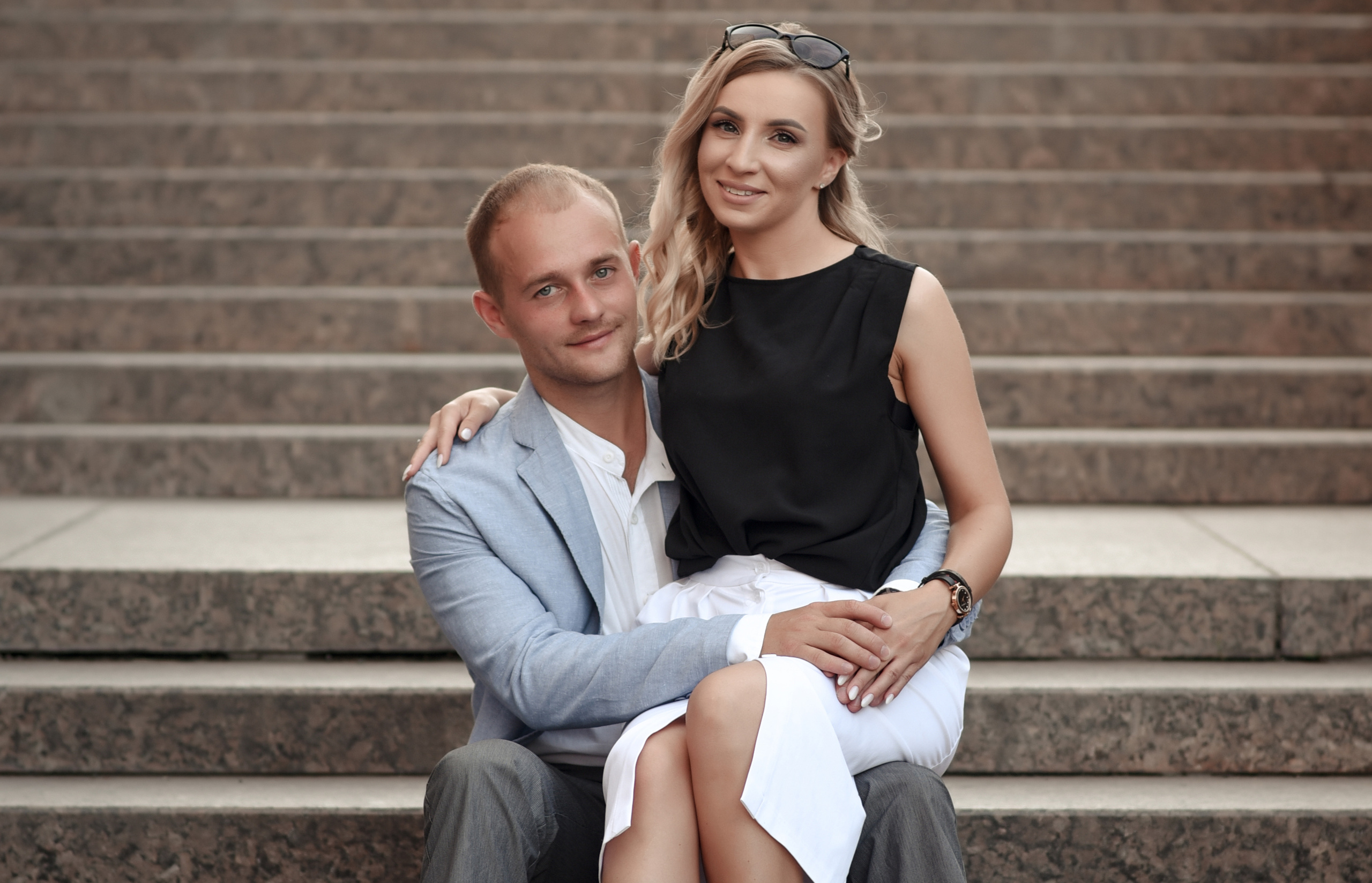 Love story в двух локациях город и природа. Свадебный, семейный, детский, контент фотограф в Омске Максим Ильин