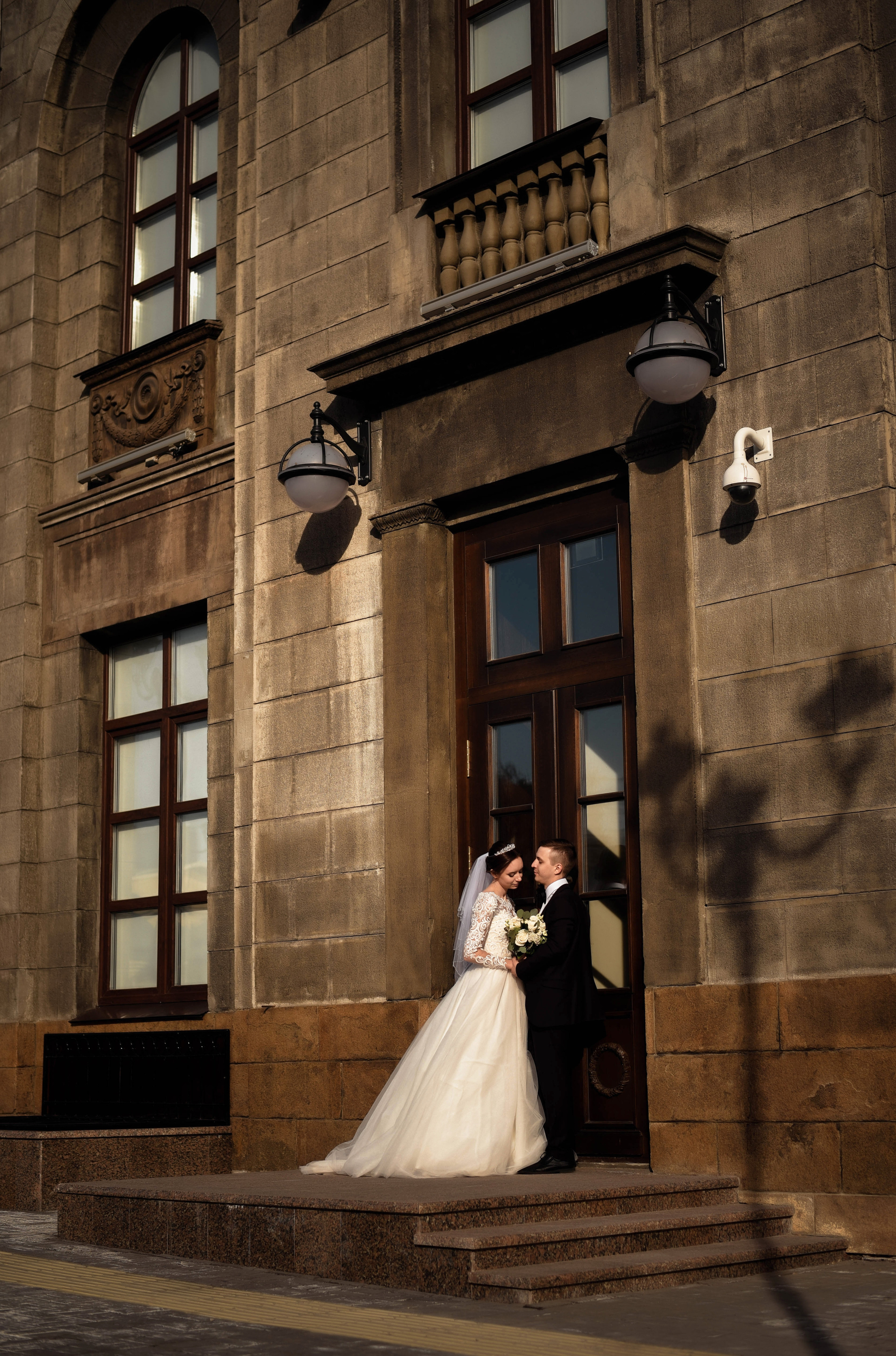 Весенняя, романтичная свадебная серия Владислава и Валентины. Свадебный, семейный, детский, контент фотограф в Омске Максим Ильин