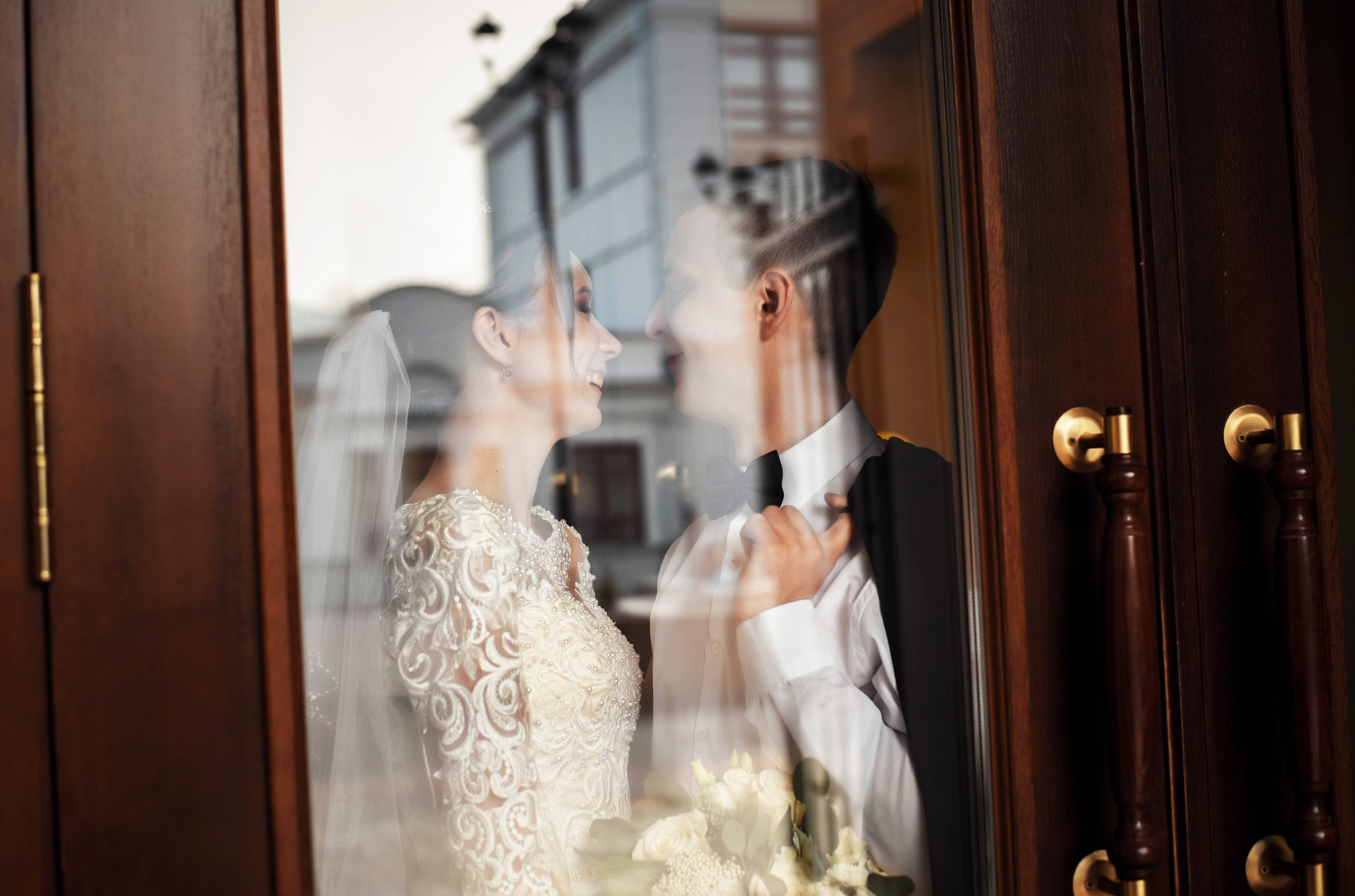 Весенняя, романтичная свадебная серия Владислава и Валентины. Свадебный, семейный, детский, контент фотограф в Омске Максим Ильин