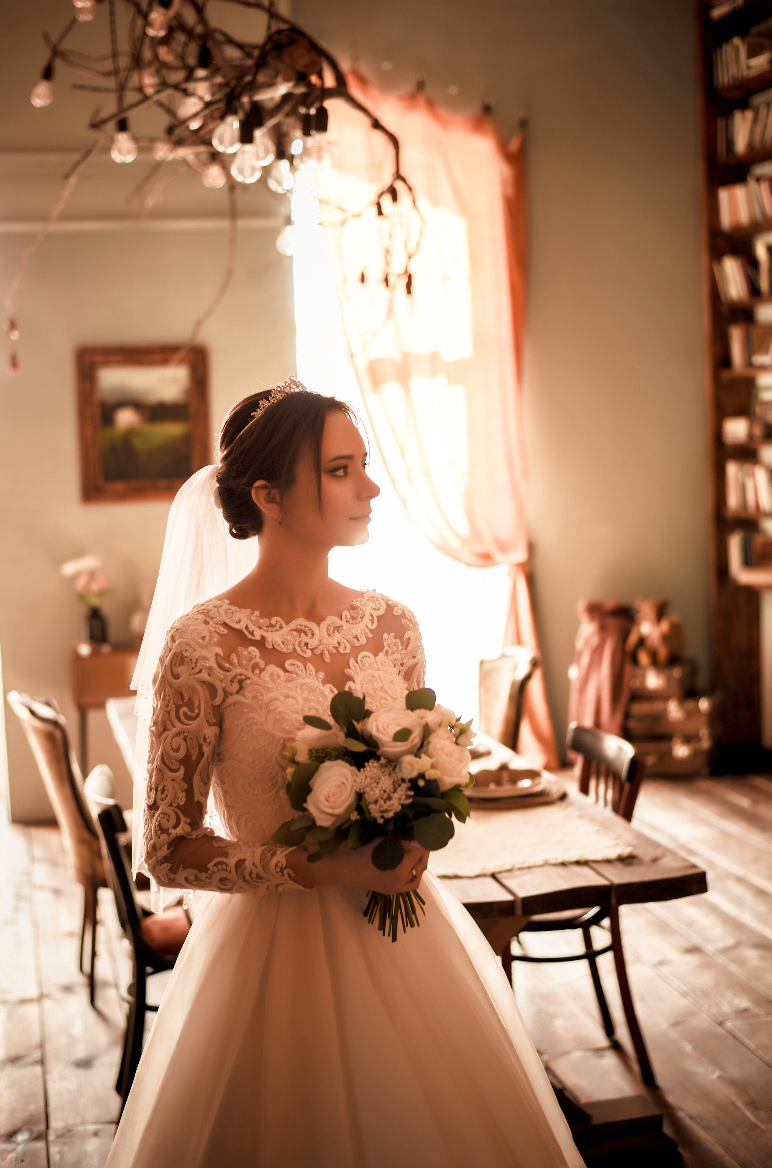 Весенняя, романтичная свадебная серия Владислава и Валентины. Свадебный, семейный, детский, контент фотограф в Омске Максим Ильин