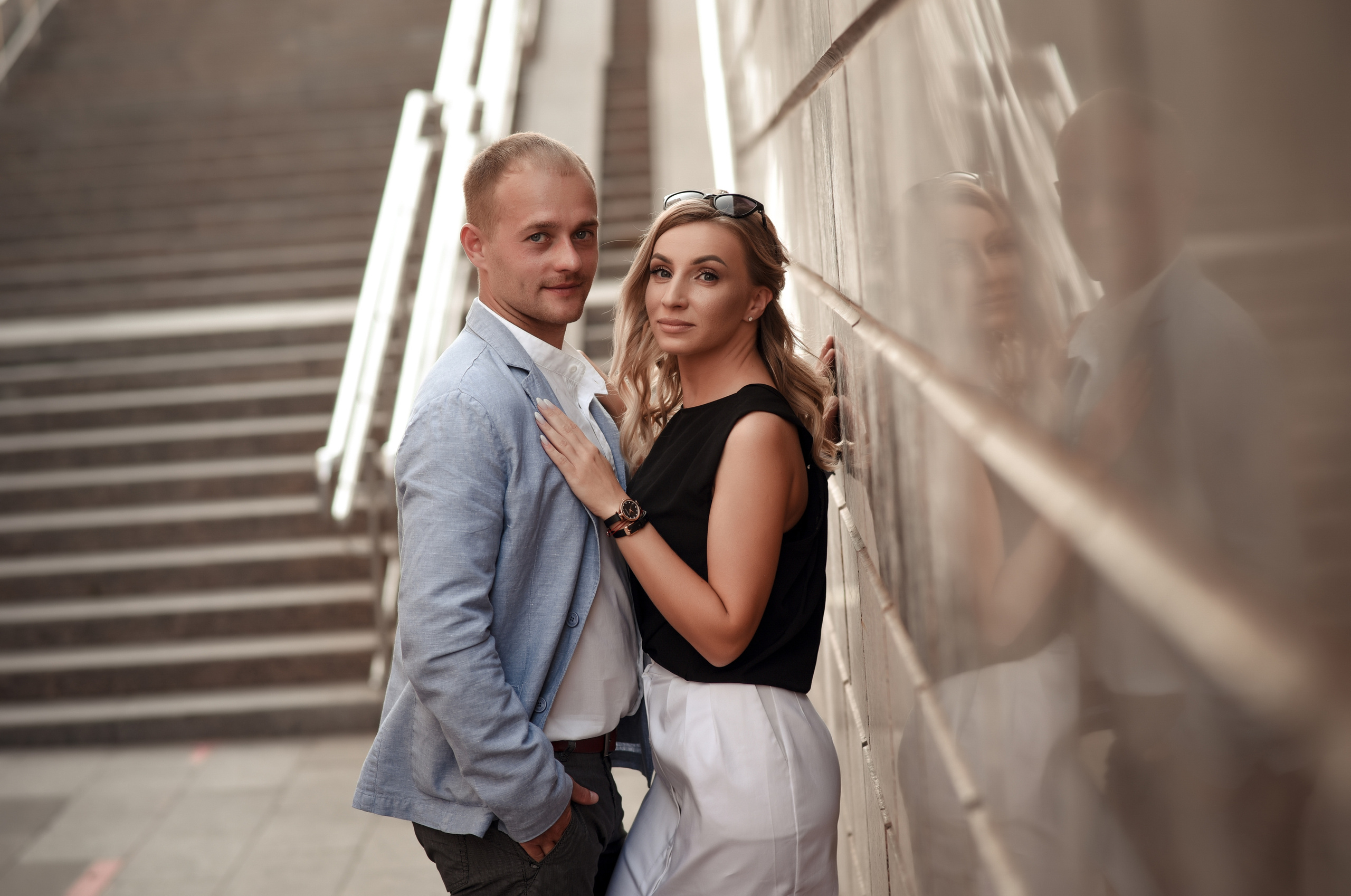 Love story в двух локациях город и природа. Свадебный, семейный, детский, контент фотограф в Омске Максим Ильин