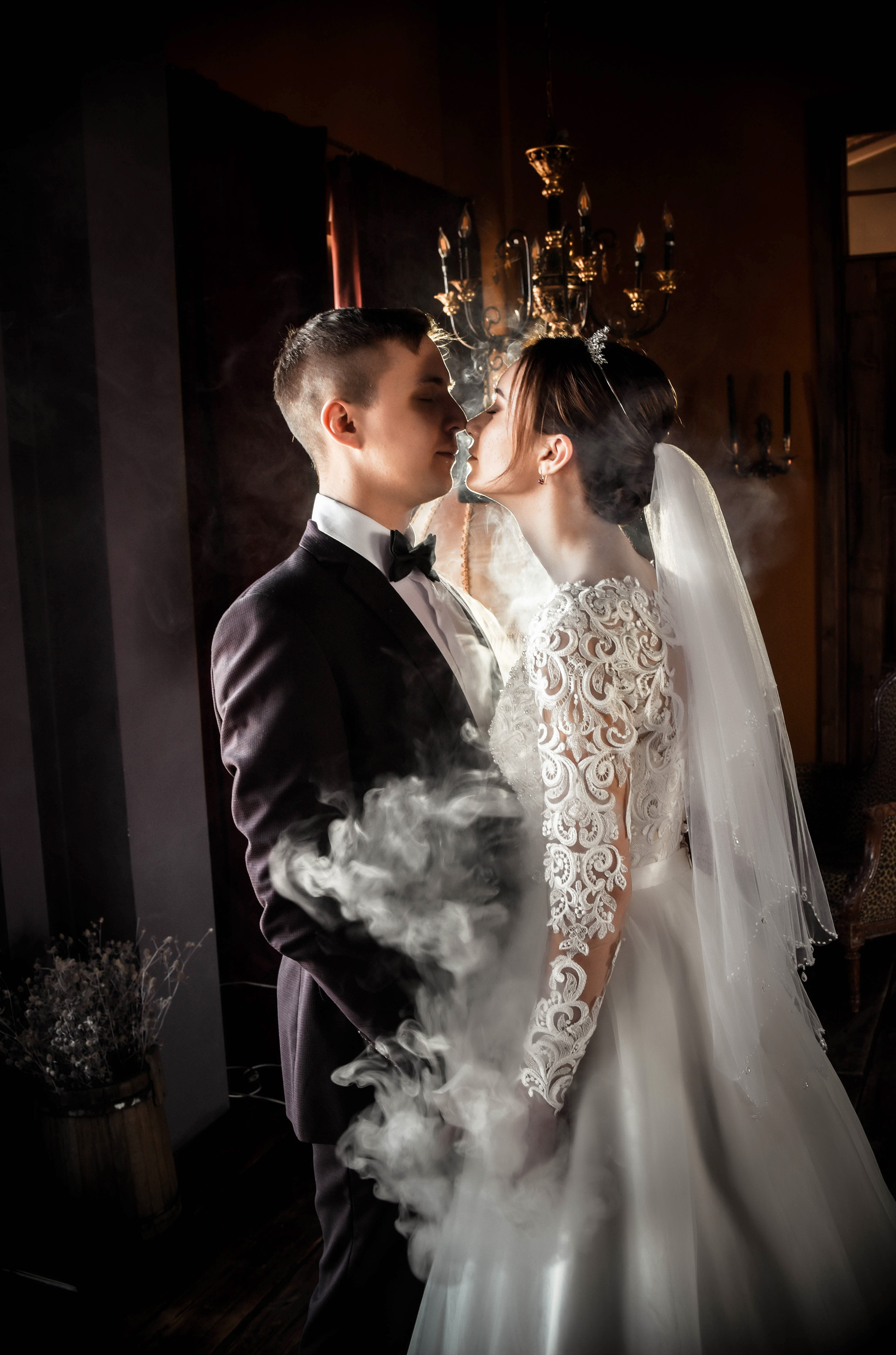 Весенняя, романтичная свадебная серия Владислава и Валентины. Свадебный, семейный, детский, контент фотограф в Омске Максим Ильин