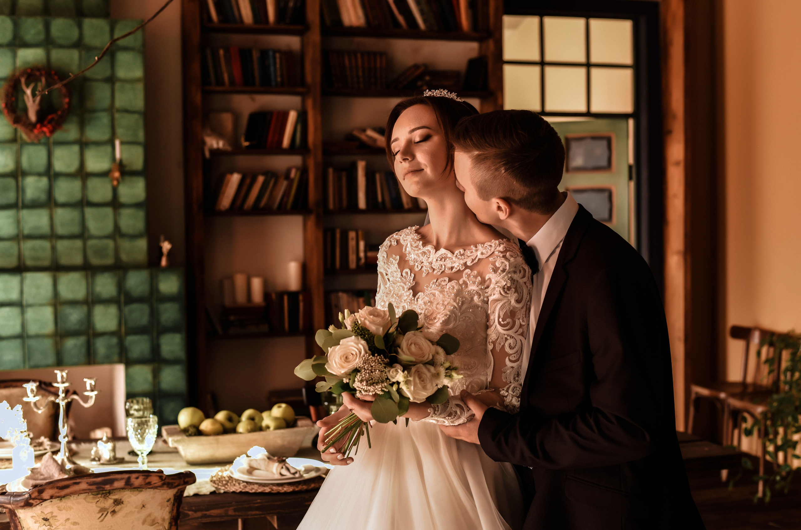 Весенняя, романтичная свадебная серия Владислава и Валентины. Свадебный, семейный, детский, контент фотограф в Омске Максим Ильин