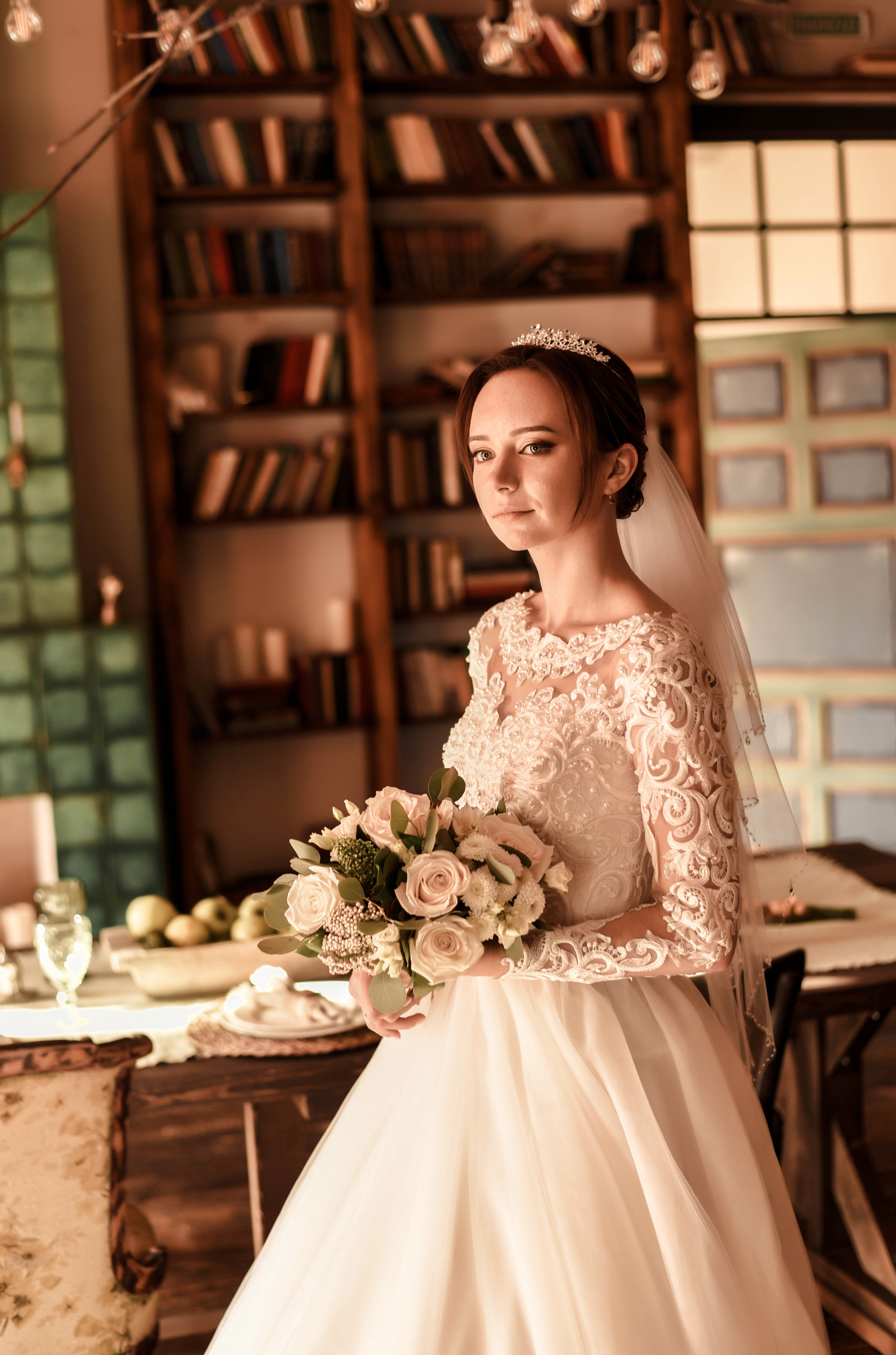 Весенняя, романтичная свадебная серия Владислава и Валентины. Свадебный, семейный, детский, контент фотограф в Омске Максим Ильин