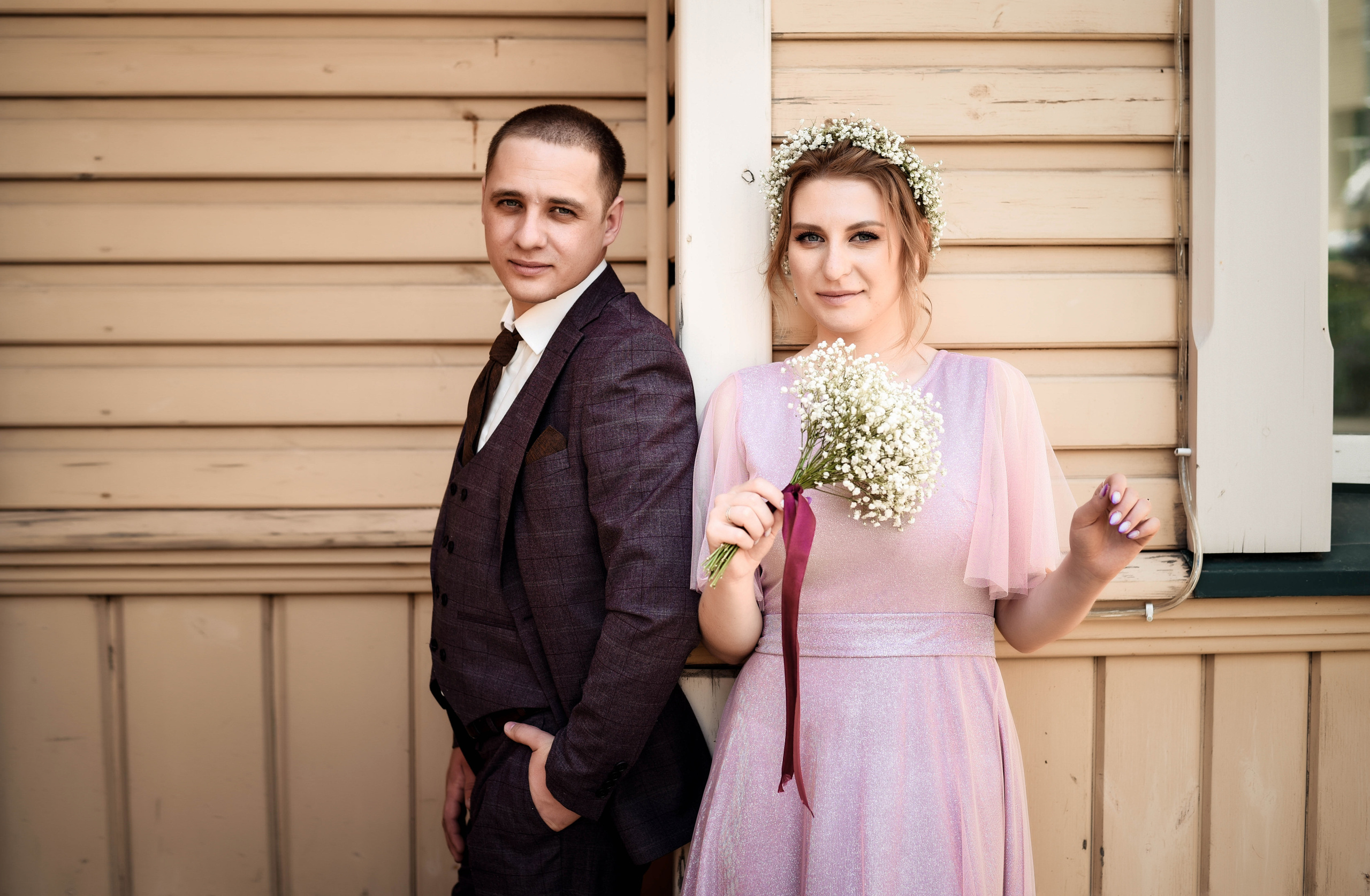 Цветущий май. Свадебная прогулка Андрея и Светланы. Свадебный, семейный, детский, контент фотограф в Омске Максим Ильин