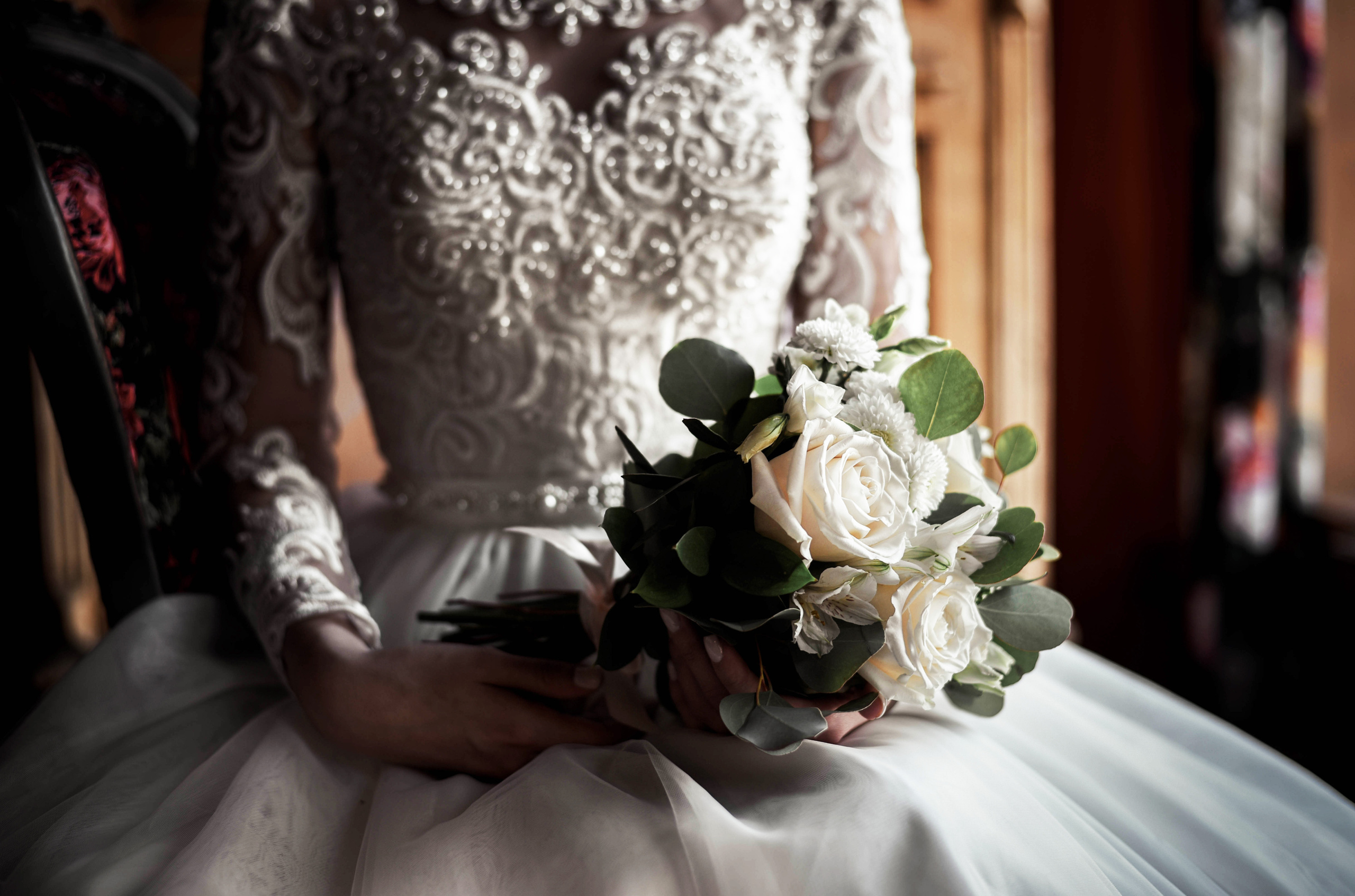 Весенняя, романтичная свадебная серия Владислава и Валентины. Свадебный, семейный, детский, контент фотограф в Омске Максим Ильин