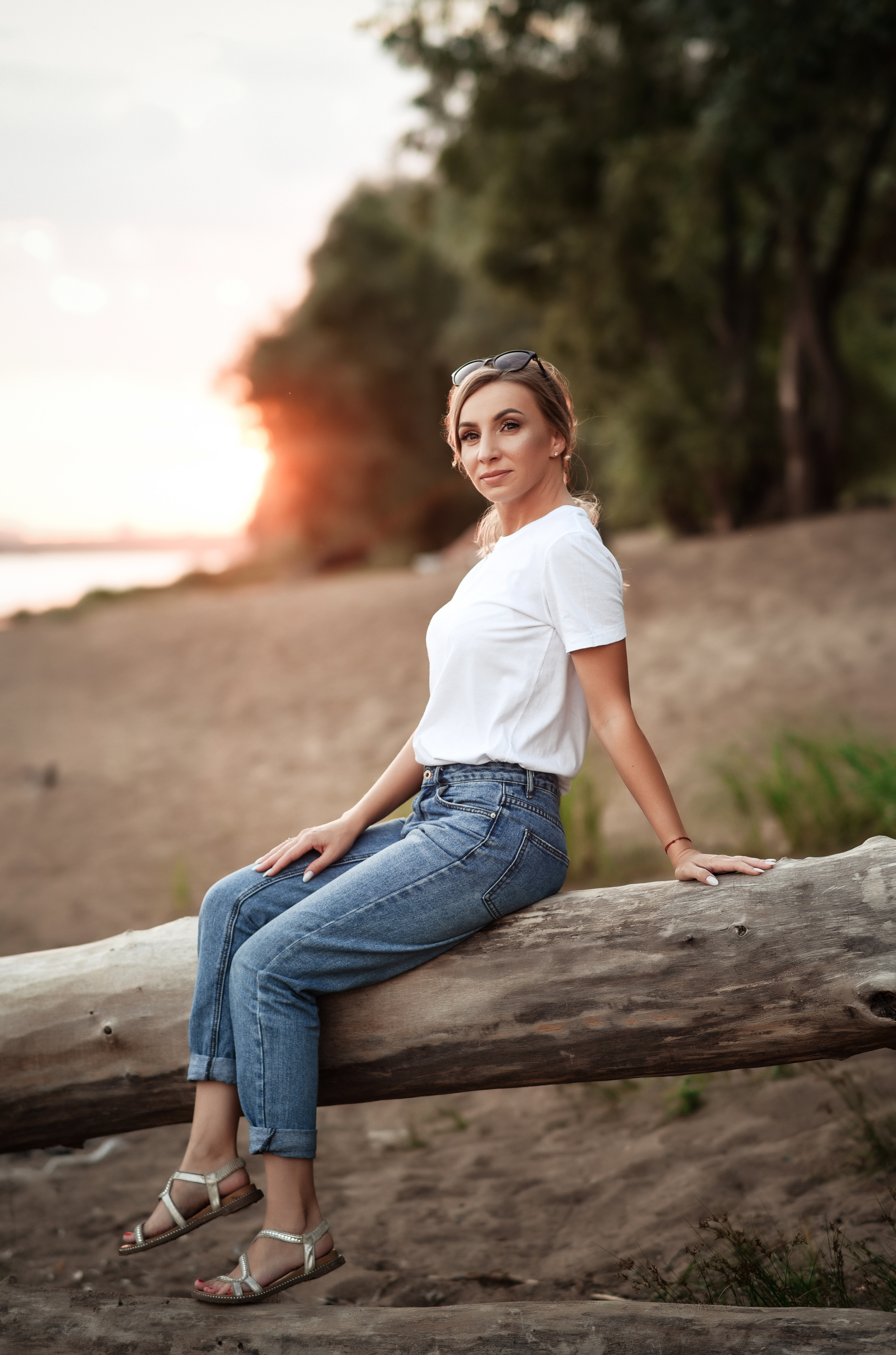 Love story в двух локациях город и природа. Свадебный, семейный, детский, контент фотограф в Омске Максим Ильин