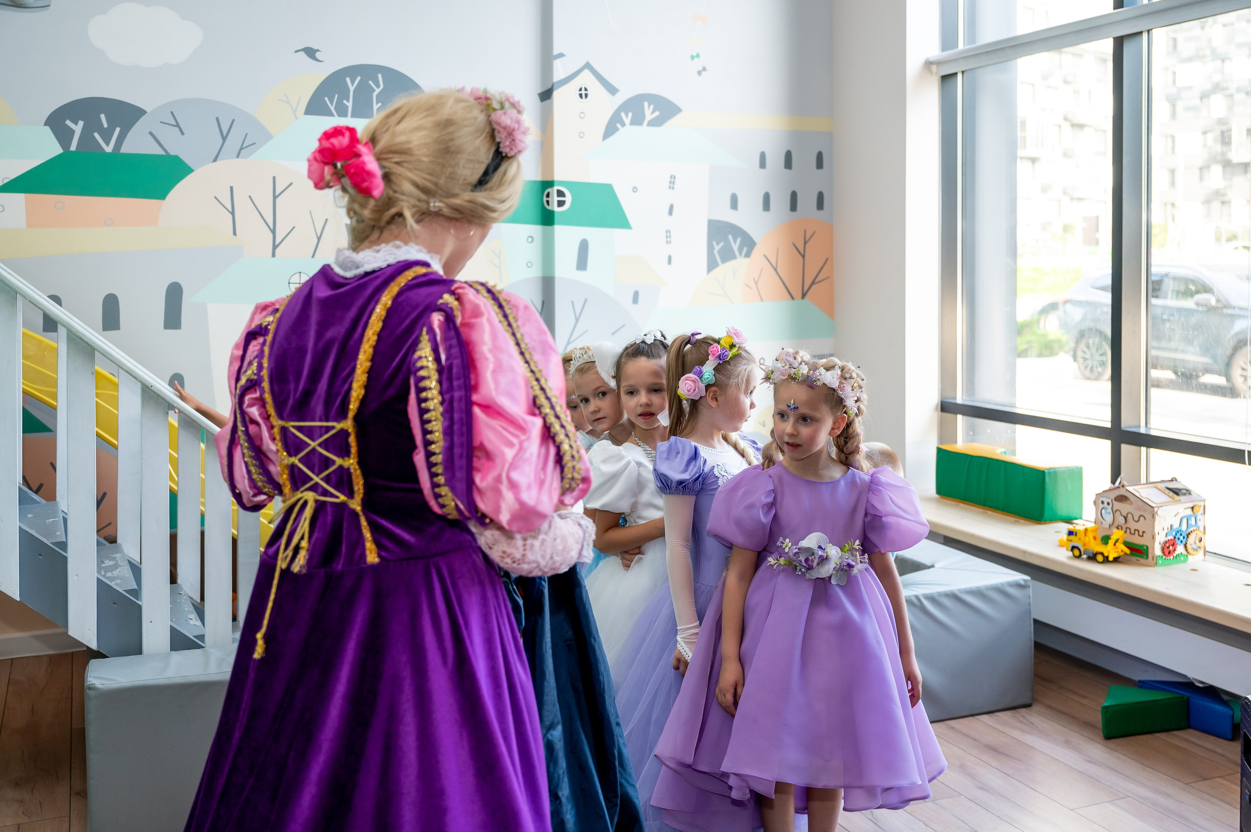 ДР в лофте с фокусником