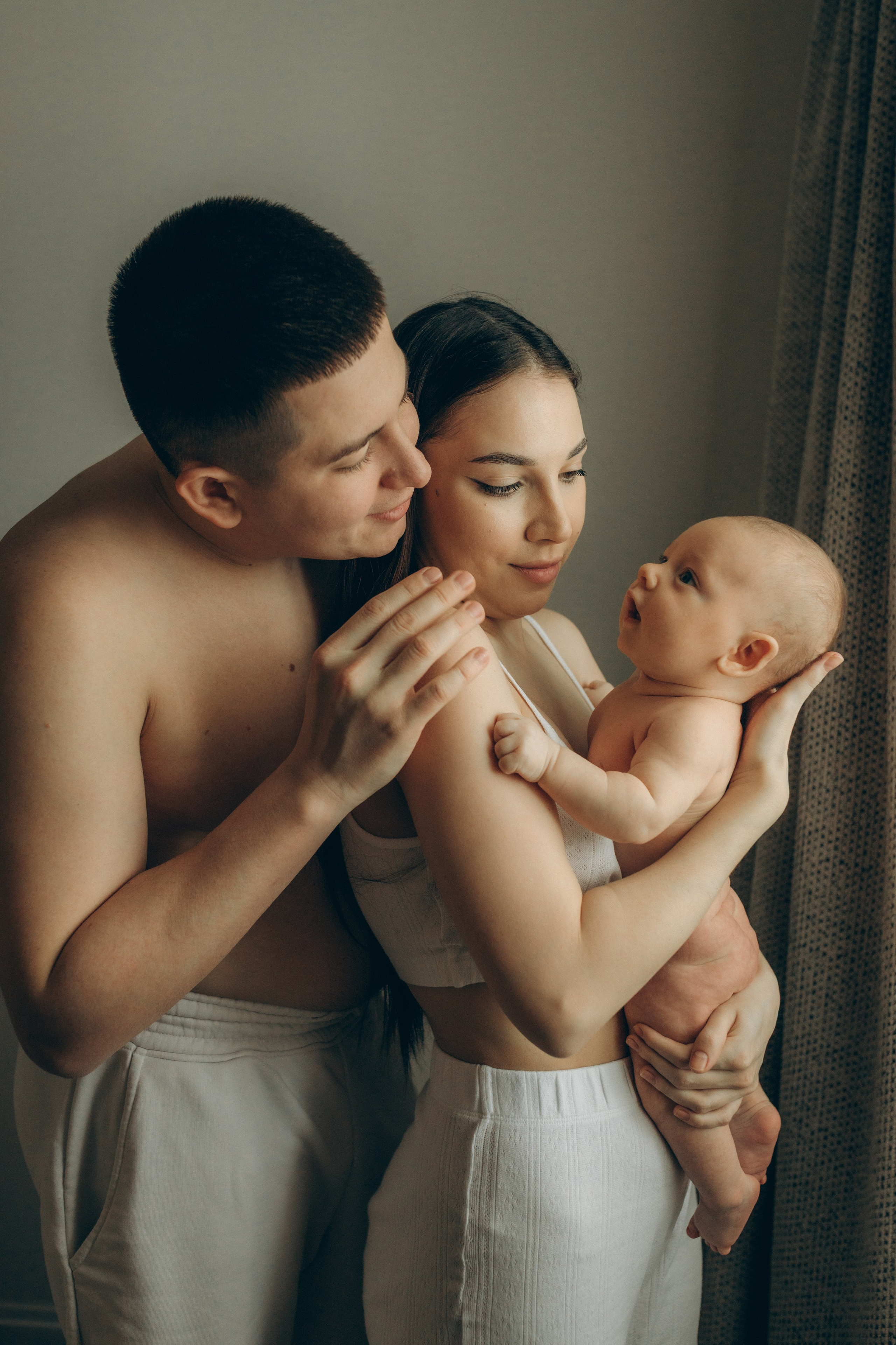 Ира, Вадим и Костя. Семейный фотограф и фотограф на роды в Ростове-на-Дону Мухина Виктория