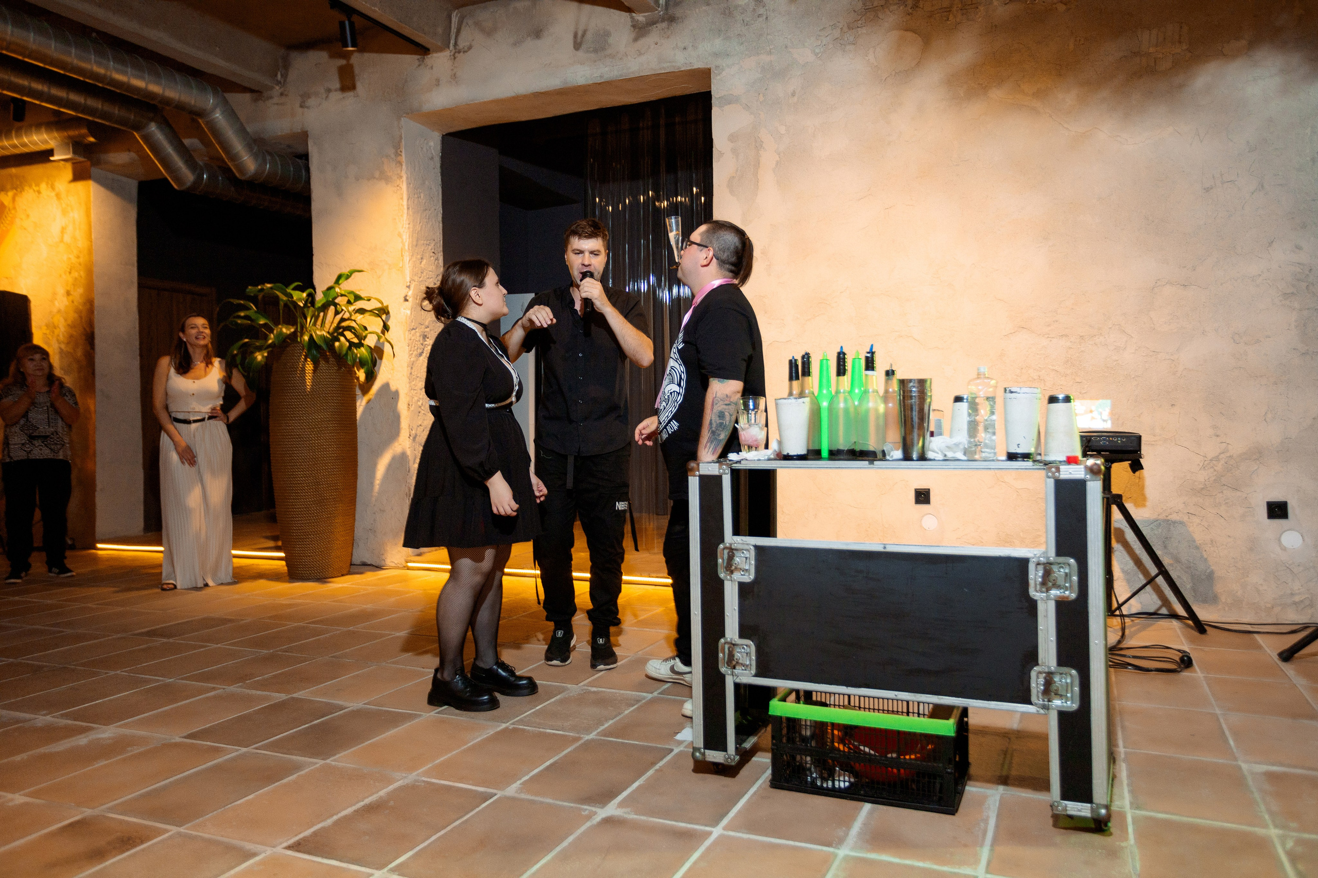 ПРИМЕР: Корпоратив Мамин Хлеб. Все фото. Профессиональный фотограф в Ижевске Леша Петров