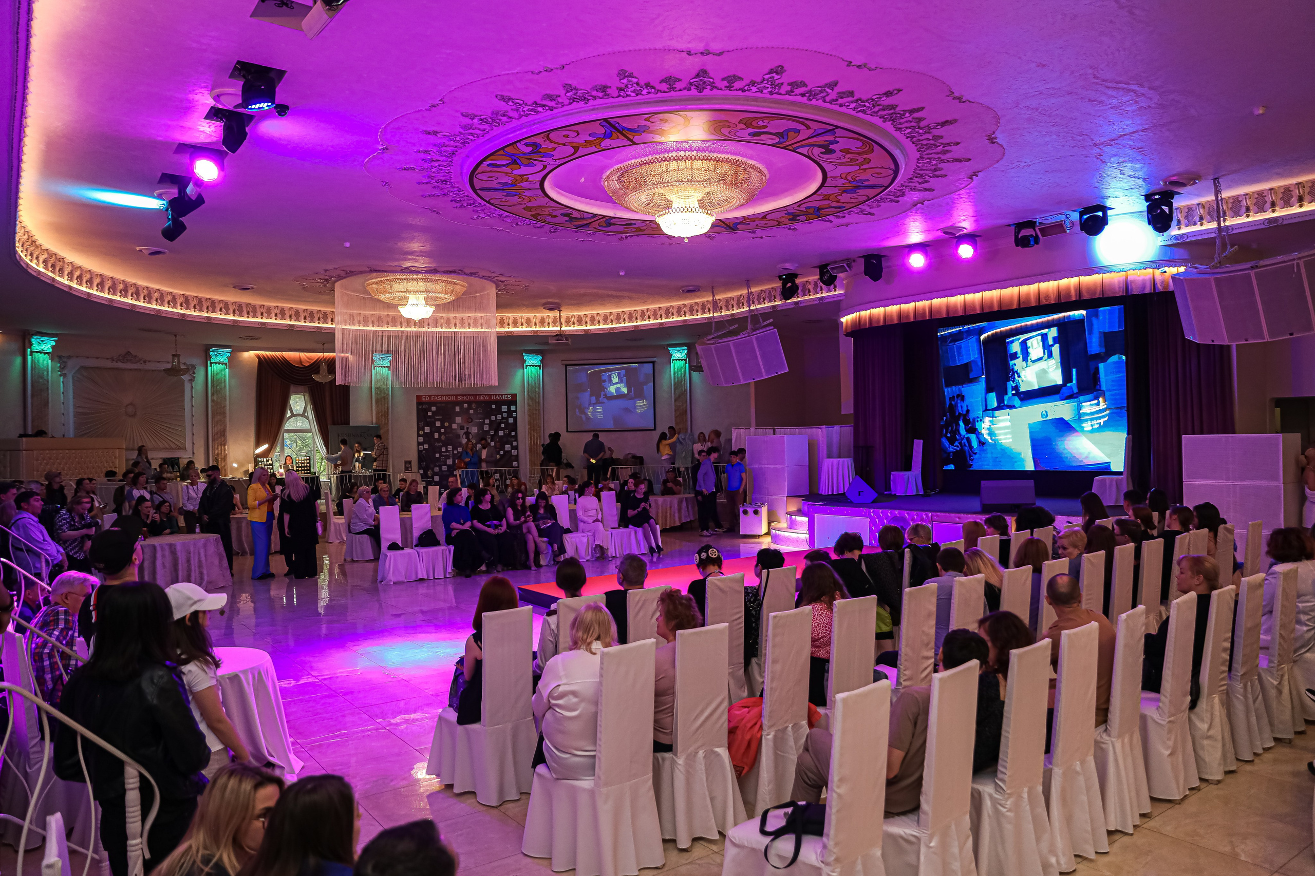 Показ российских дизайнеров и бренда Viktoria Lav. Photographer Viktoriya Markushina «My world throug»