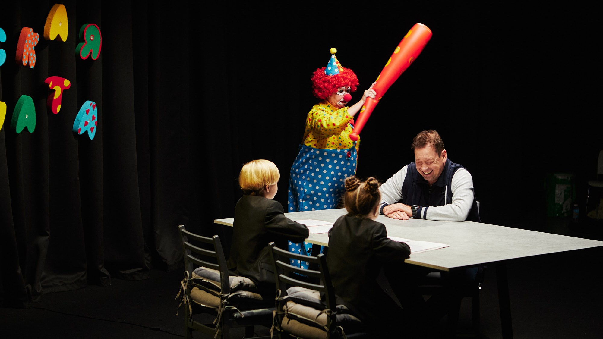 Репортажная съёмка шоу «Детская комната» — бэкстейдж и атмосфера. Репортажный фотограф в Москве — Дмитрий Тарасов | Съёмка мероприятий, концертов, корпоративов