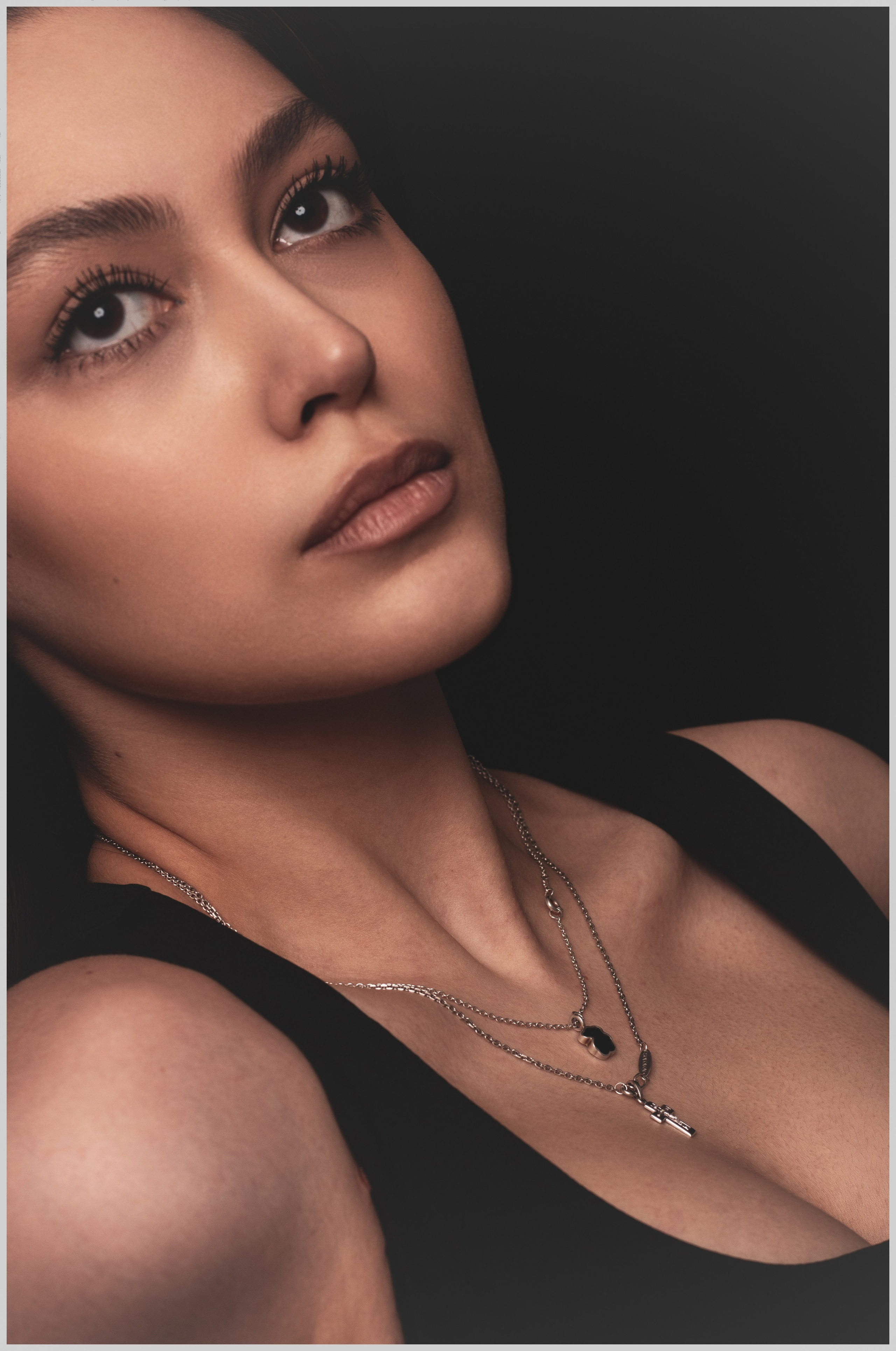 Портретная фотосессия — Александра. Портретный фотограф в Орле. Готовые фото за 3 дня! Помощь в позировании. Советы по организации