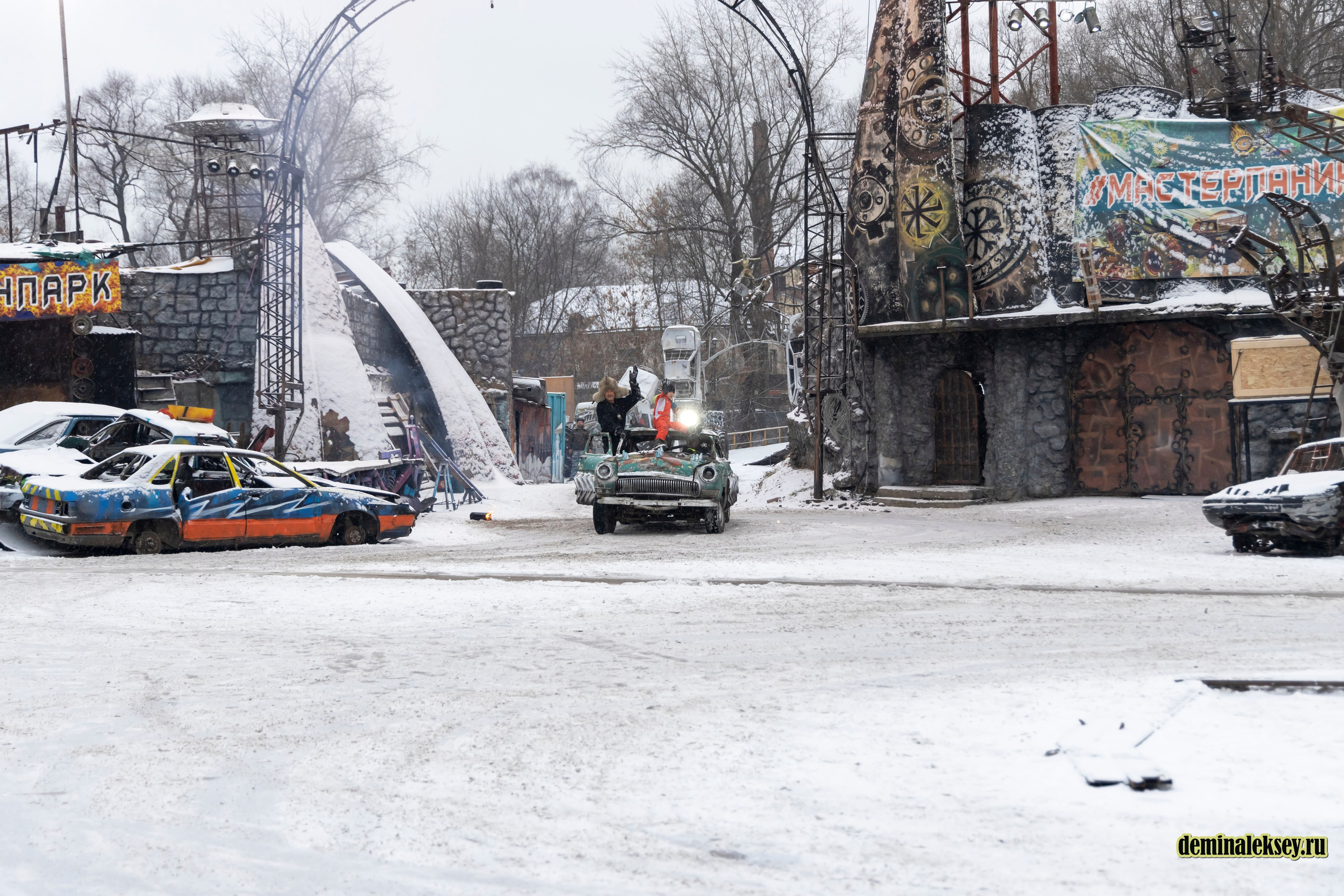 Танки против Монстр-Траков. Репортажный, семейный и студийный фотограф в Москве Демин Алексей