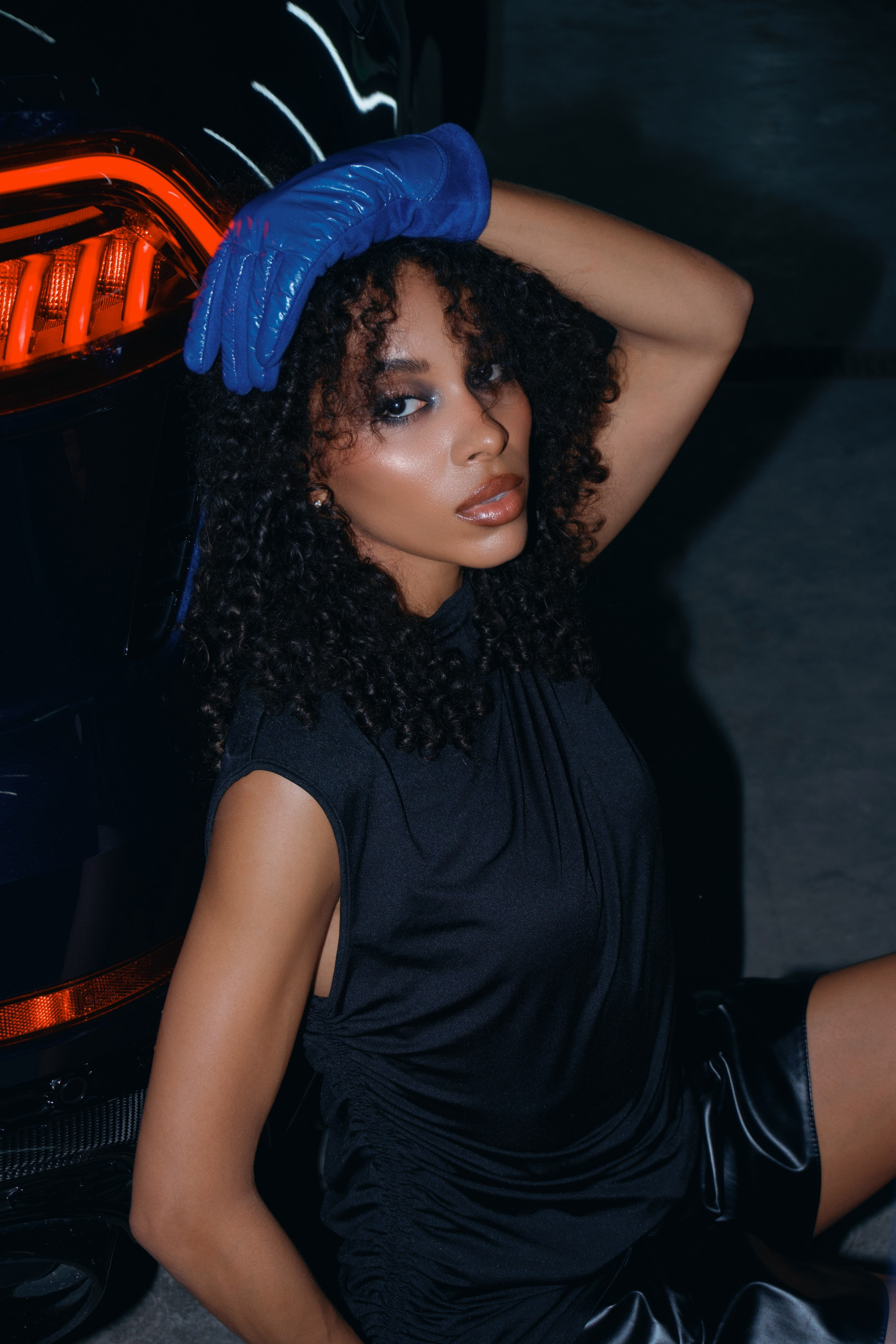 Диана, съемка с авто. Фотограф в Минске Света Григорьева