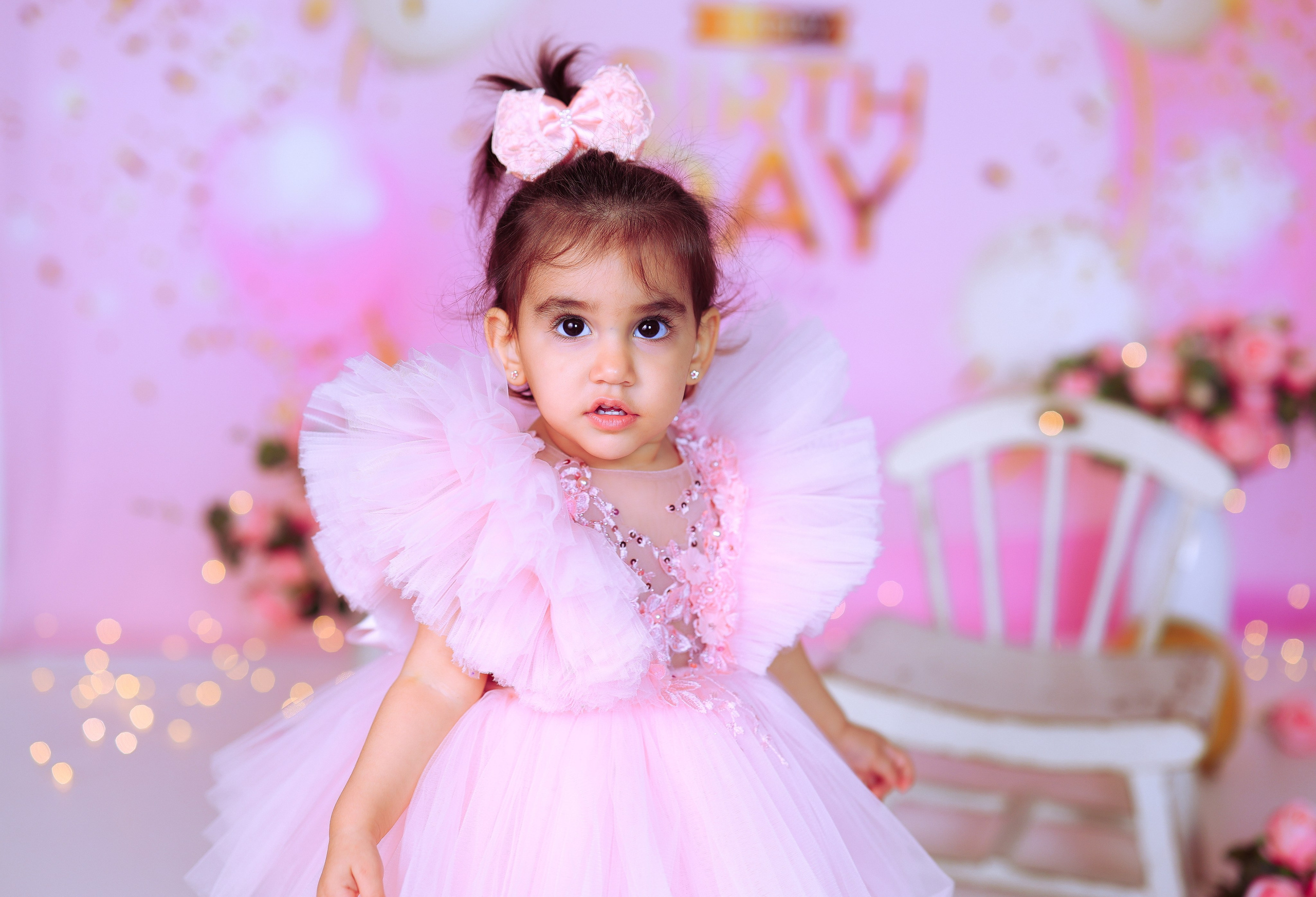 Малышки Антураж