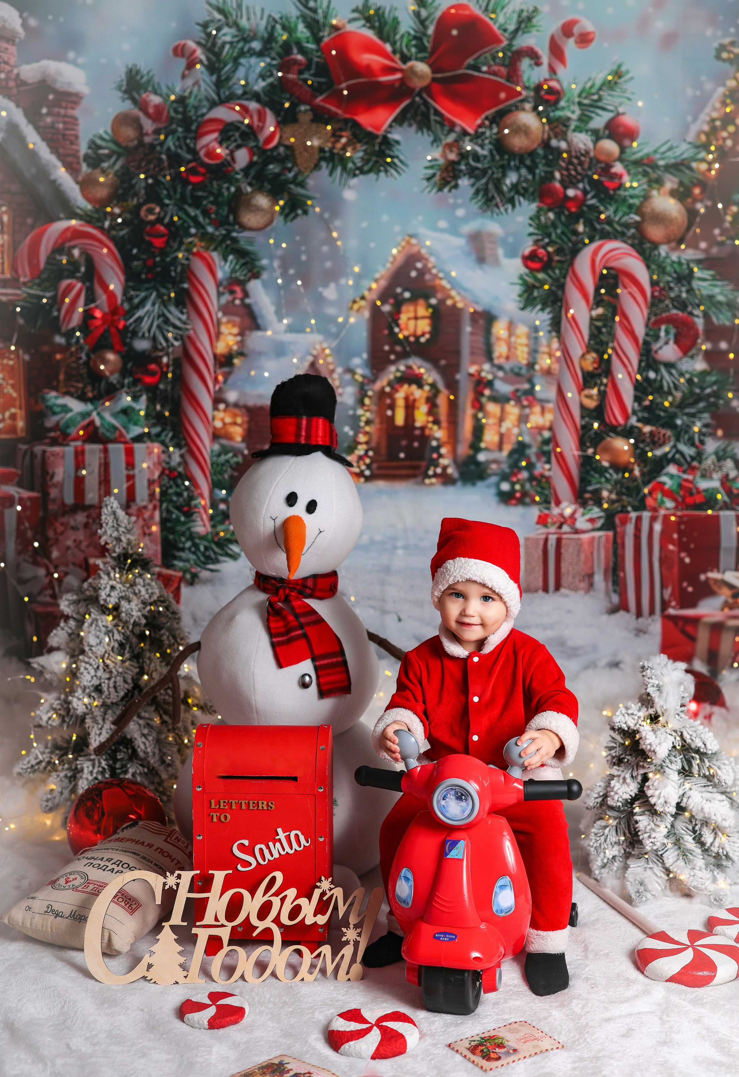 Антураж НОВЫЙ ГОД 2025