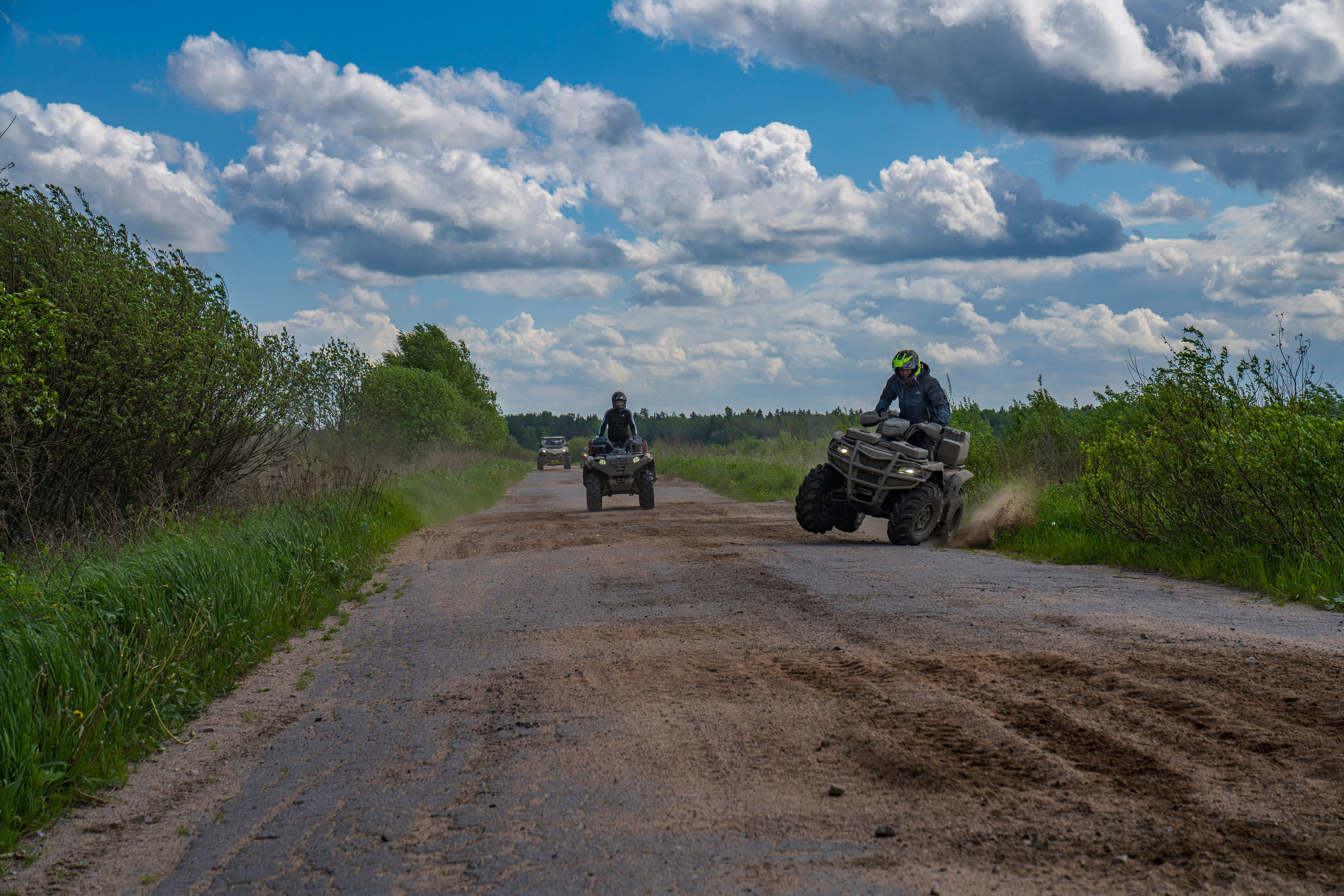 RazVolution. Графический дизайнер Илья Левченко