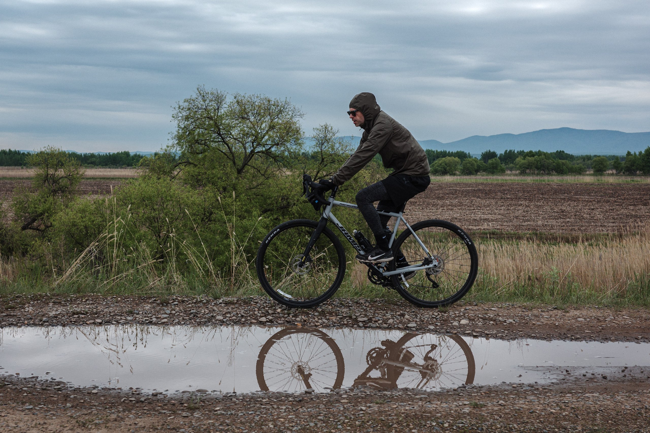 С Димой Уссурийский остров. Фото журналист