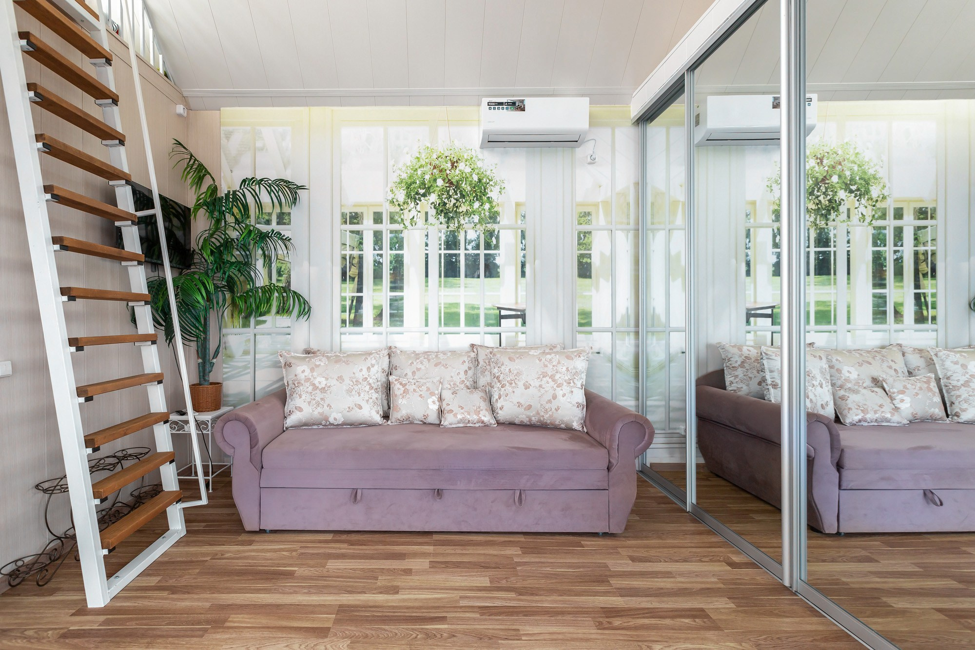 Алушта. Гостевой домик «Прованс». Интерьерный фотограф в Крыму