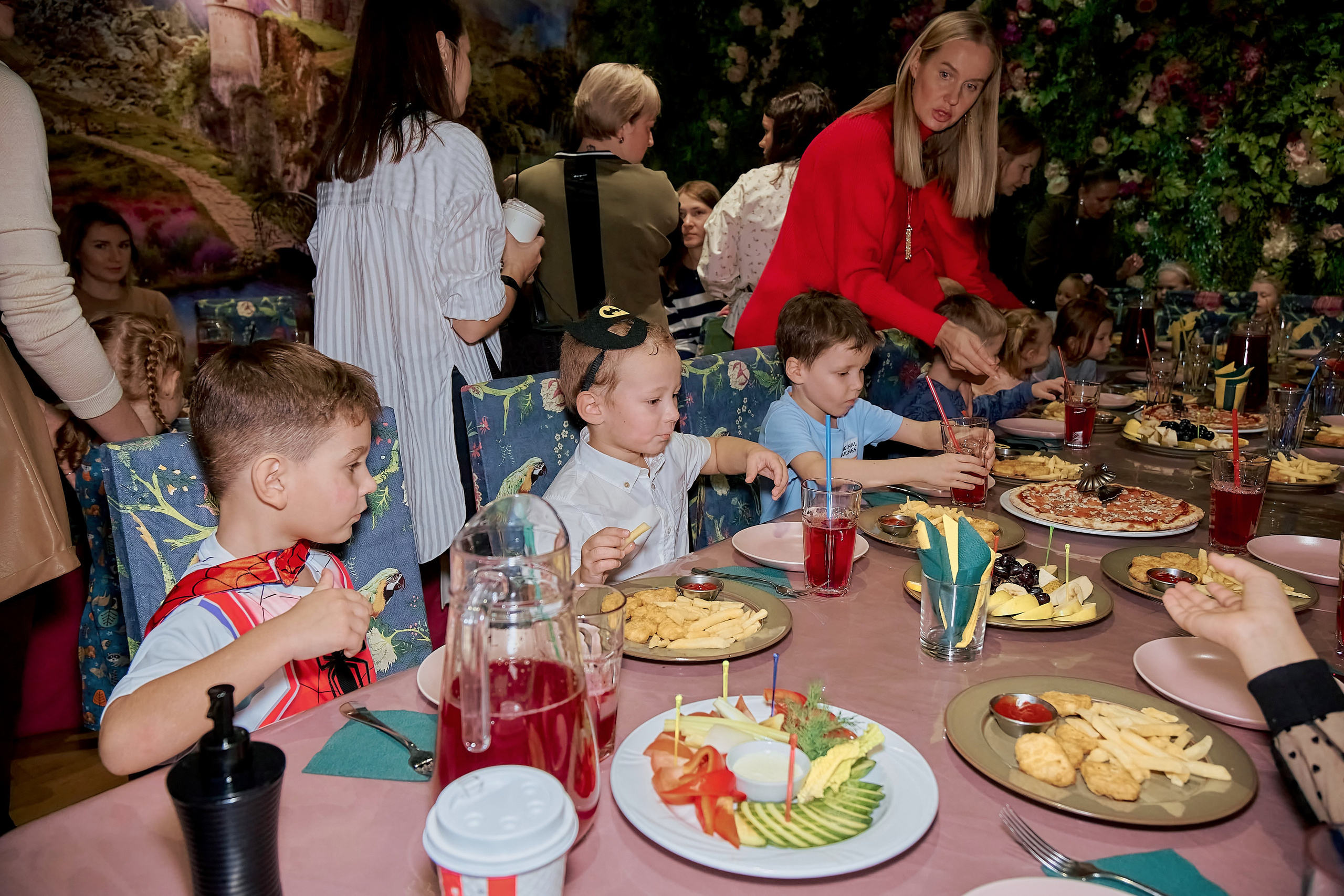 PARTY. Фотограф в Екатеринбурге Наталия Нарышкина, бизнес контент, танец