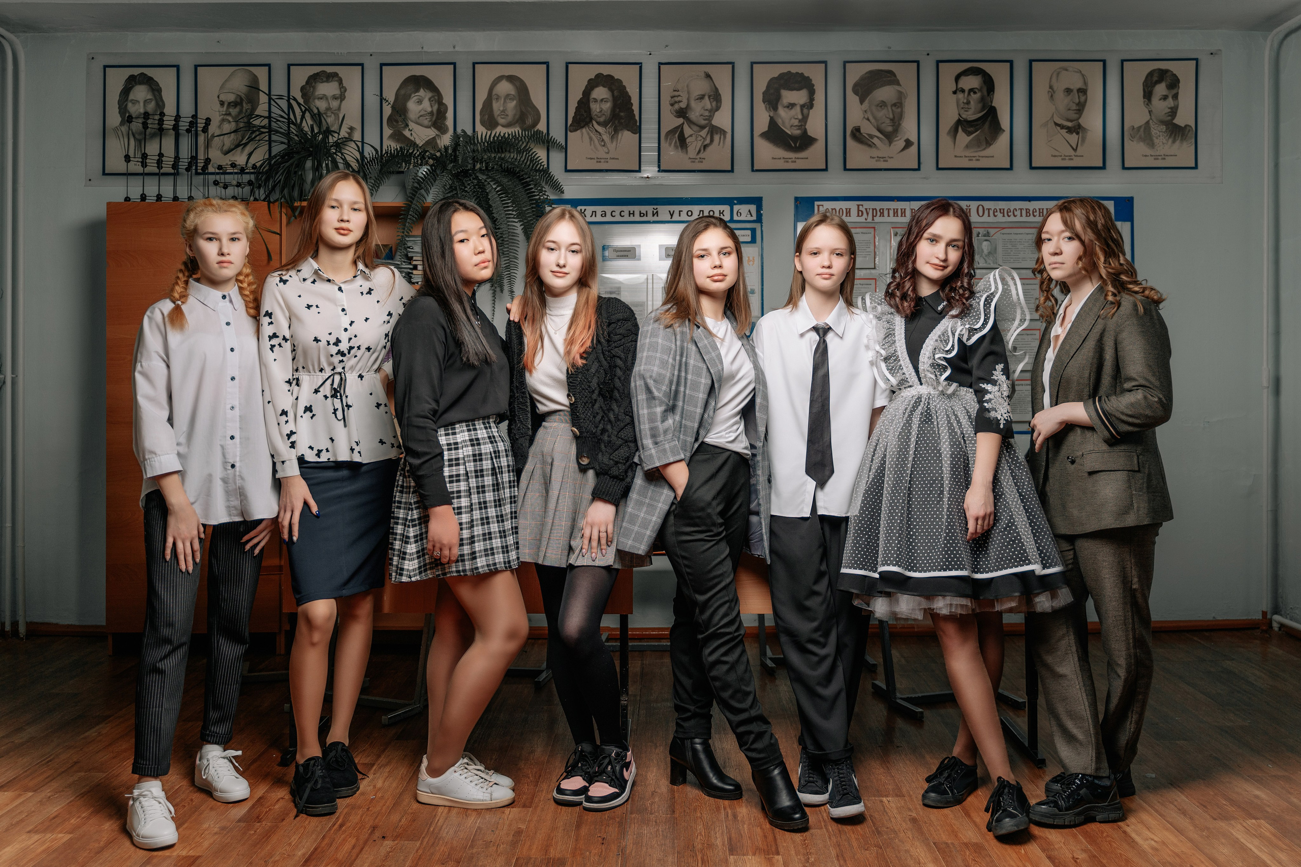 Школьные. Фотограф Булат Ванданов