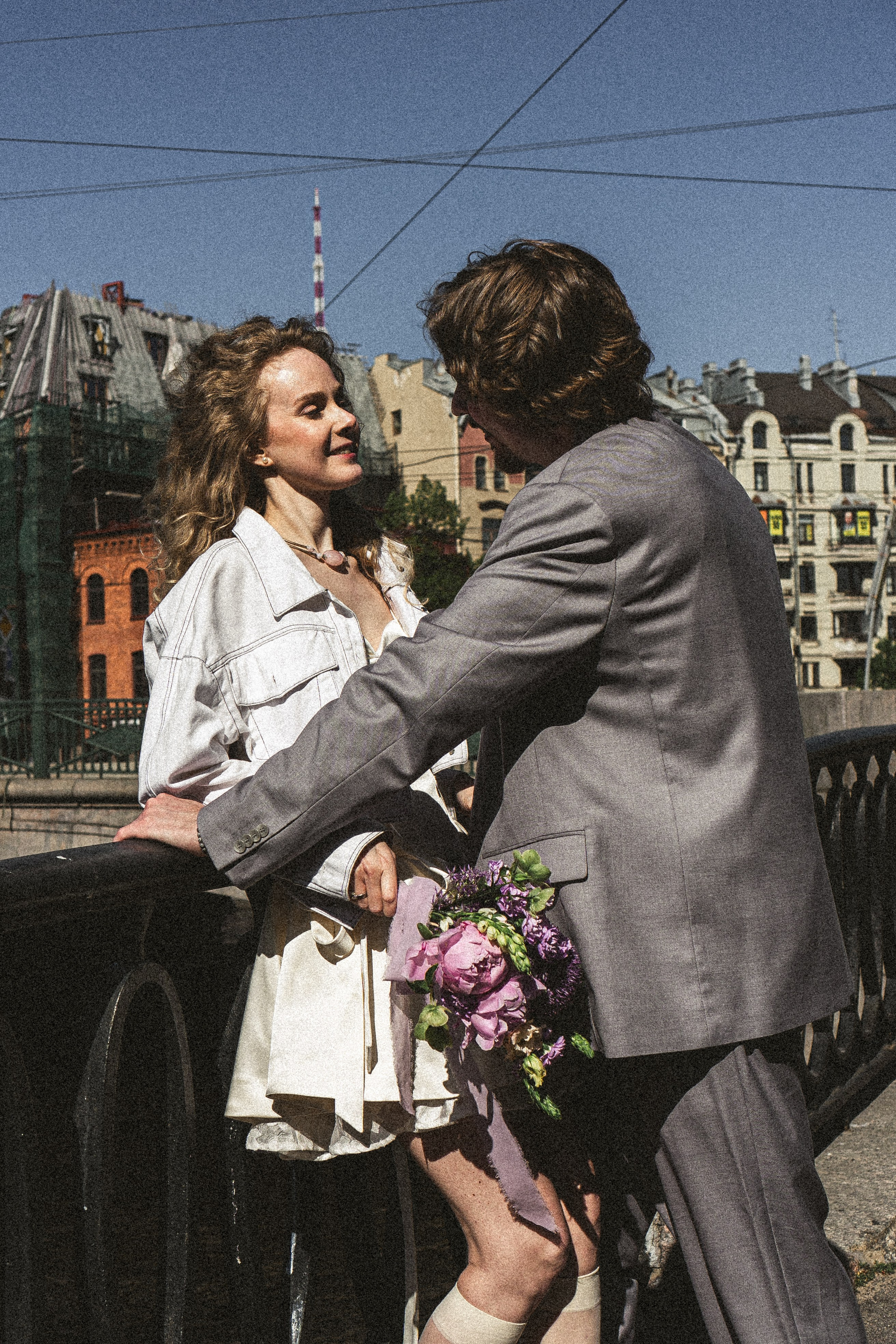 СВАДЕБНАЯ ПРОГУЛКА ПО ПЕТРОГРАДКЕ ВЕСНОЙ. СВАДЕБНАЯ ФОТОСЕССИИЯ НА ПЕТРОГРАДКЕ. Профессиональный фотограф, Санкт-Петербург — Виктория Богомолова