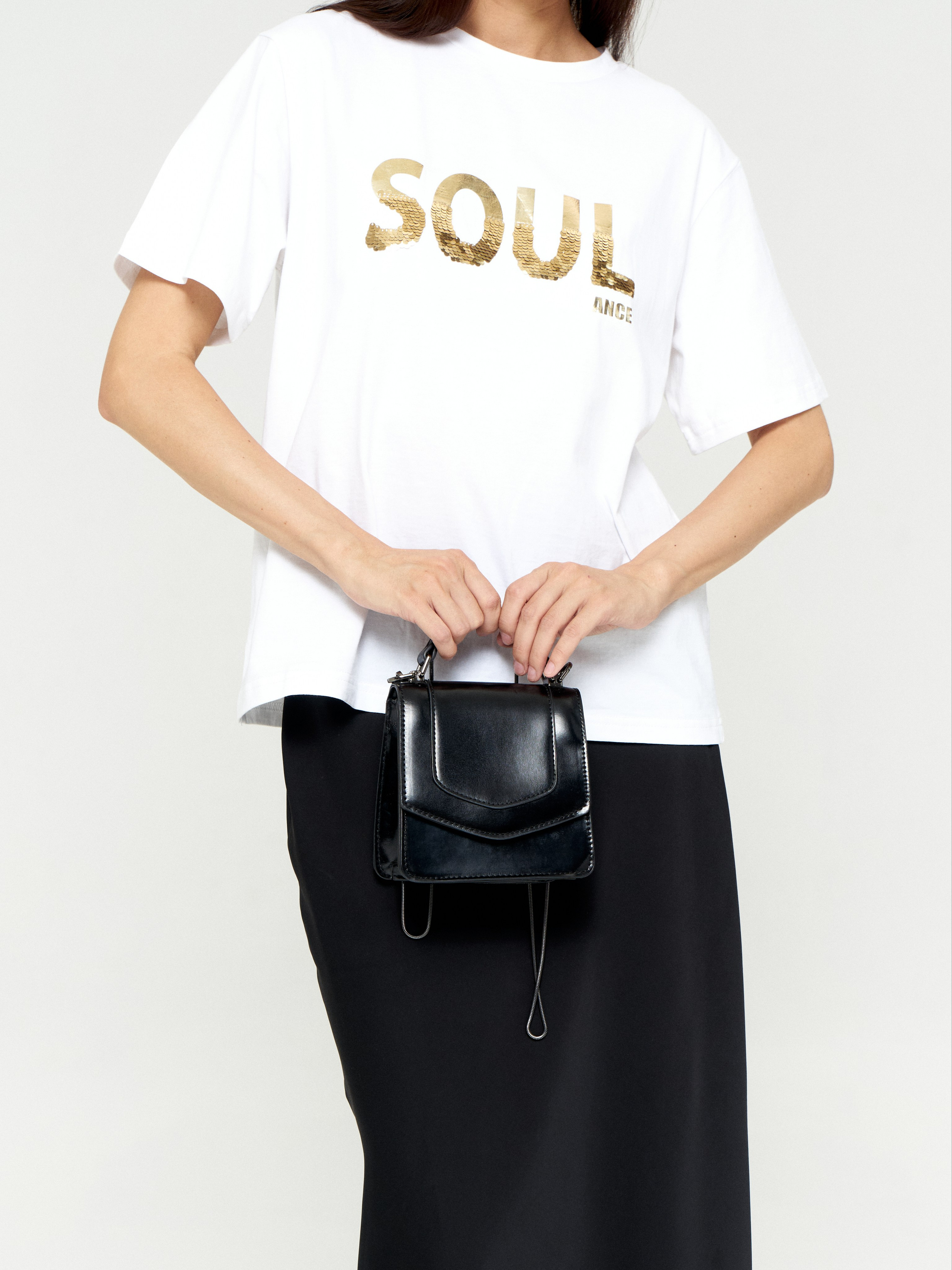 KATALOG. Съёмка для брендов одежды и маркетплейсов в Санкт-Петербурге