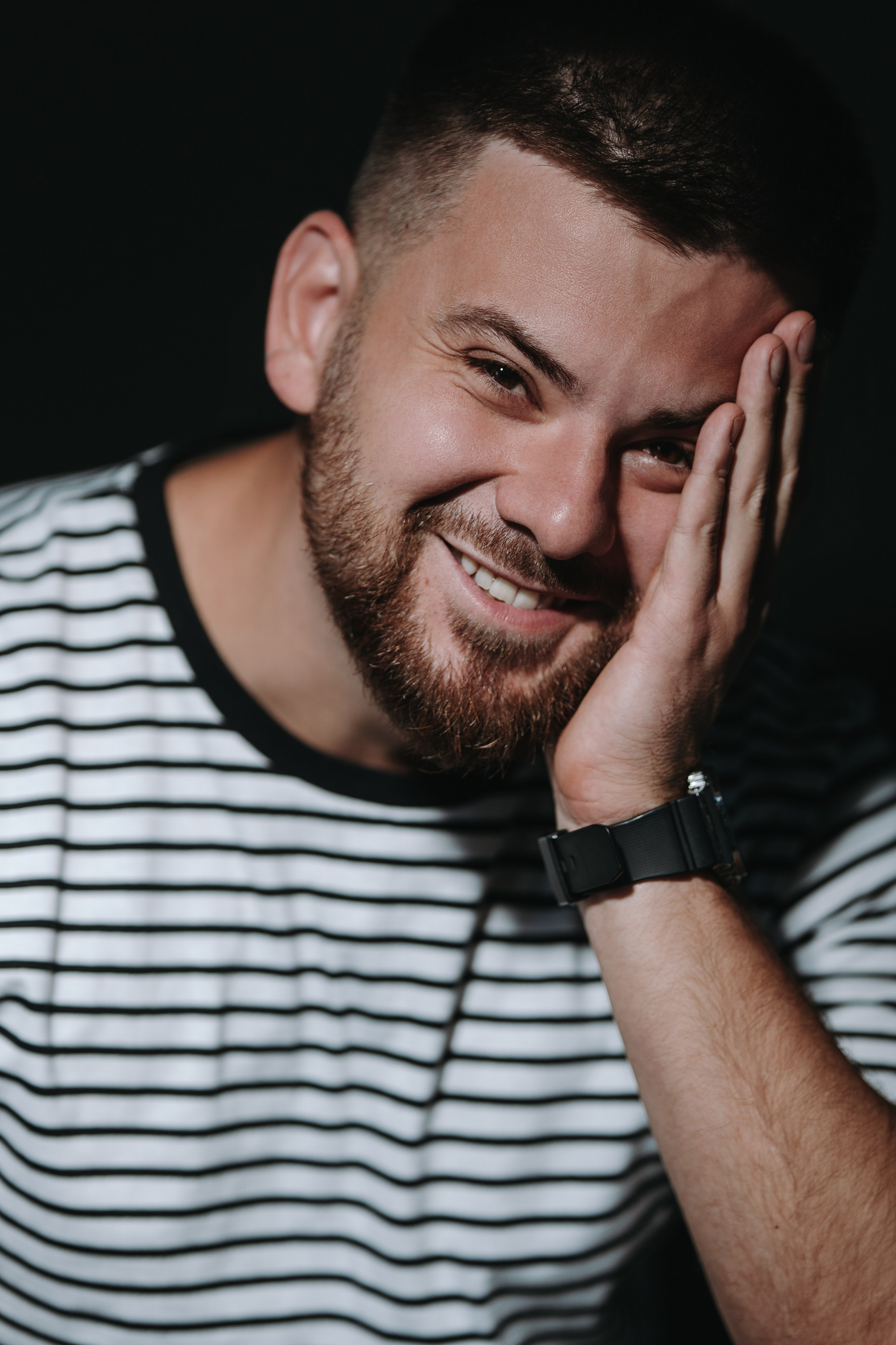 ИЛЬЯ ТИХОМИРОВ, ФОТОГРАФ УФА, МУЖСКОЙ ПОРТРЕТ, ФОТОСЕССИЯ