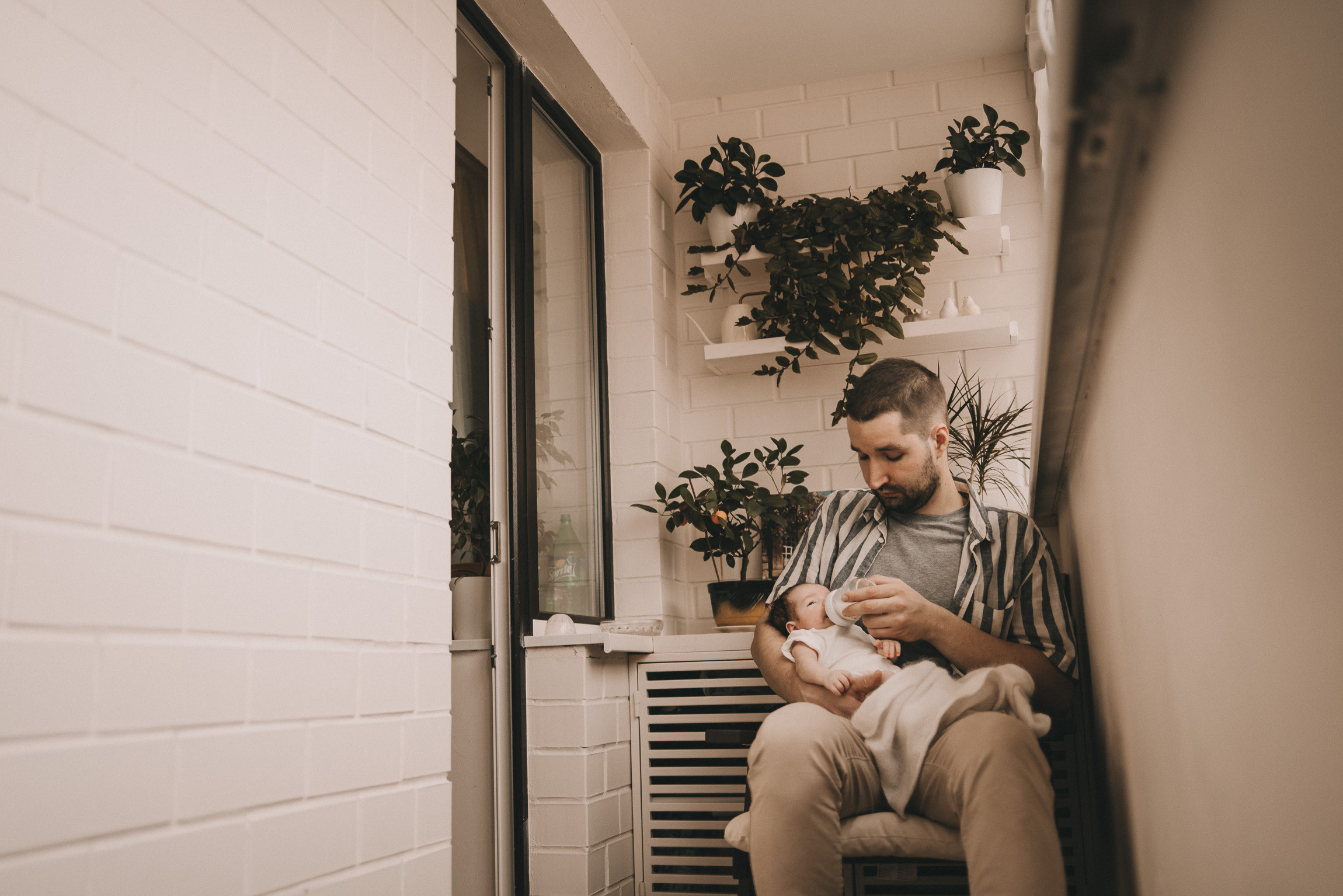 Марк, Нина, Костя и Мелвин. Фотограф новорожденных в стиле lifestyle в Воронеже Юлия Ключникова