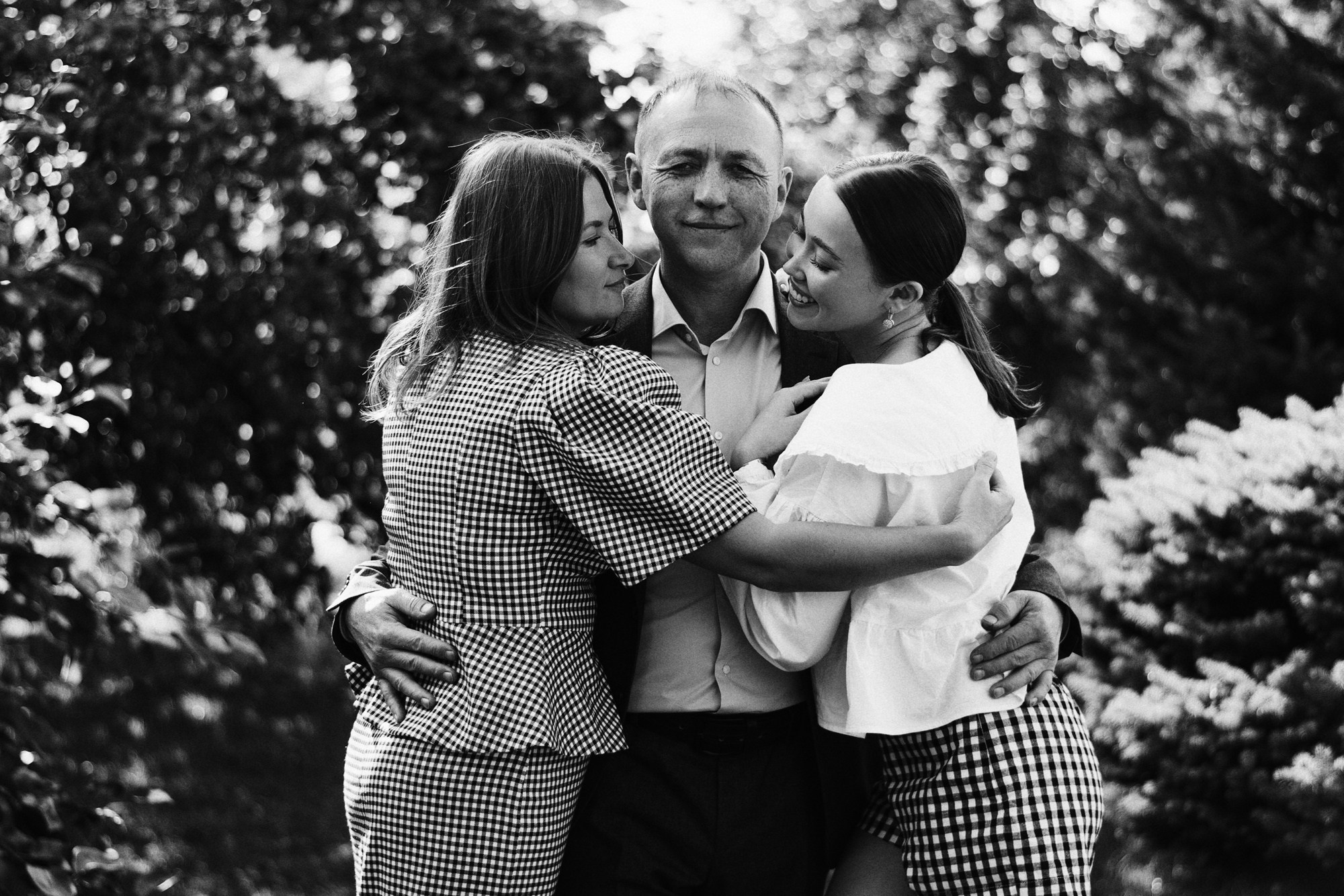 Семейная фотосессия в Тюмени — портреты поколений. Портретный фотограф Тюмень Дарья Мустафина