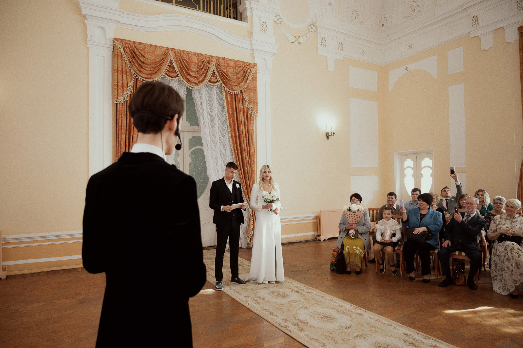 В легких тает дым. Свадебный фотограф в Астрахани и Москве