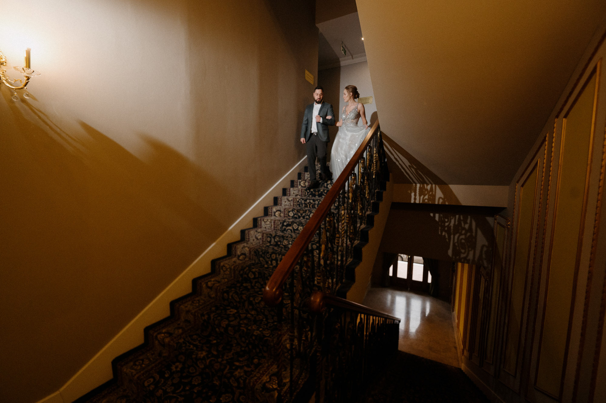 Winter wedding story. Wedding photographer