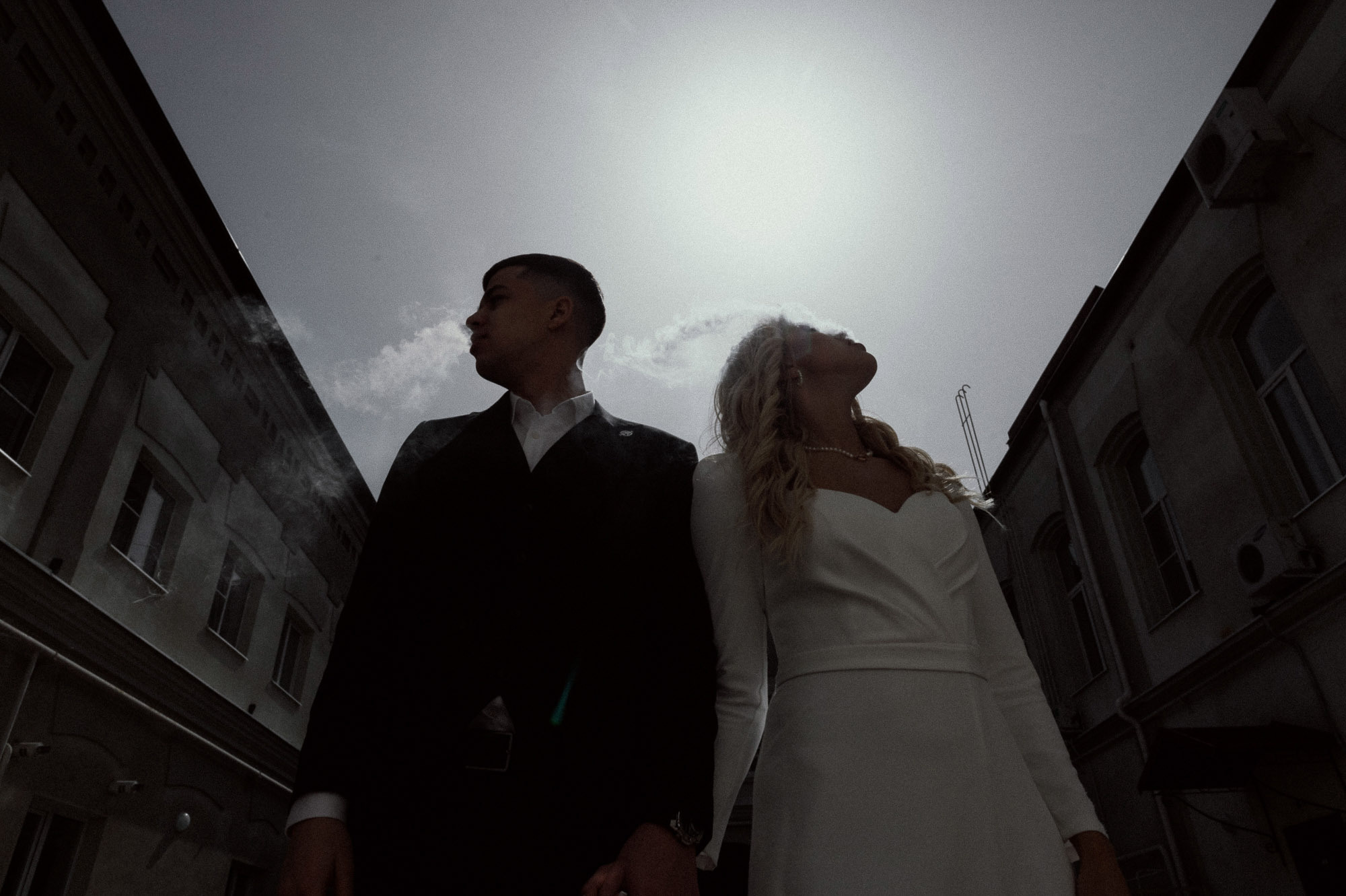 В легких тает дым. Свадебный фотограф в Астрахани и Москве