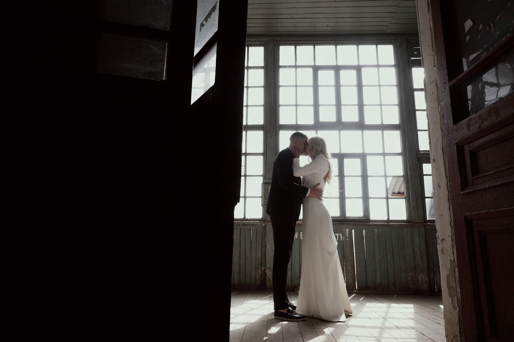 В легких тает дым. Свадебный фотограф в Астрахани и Москве