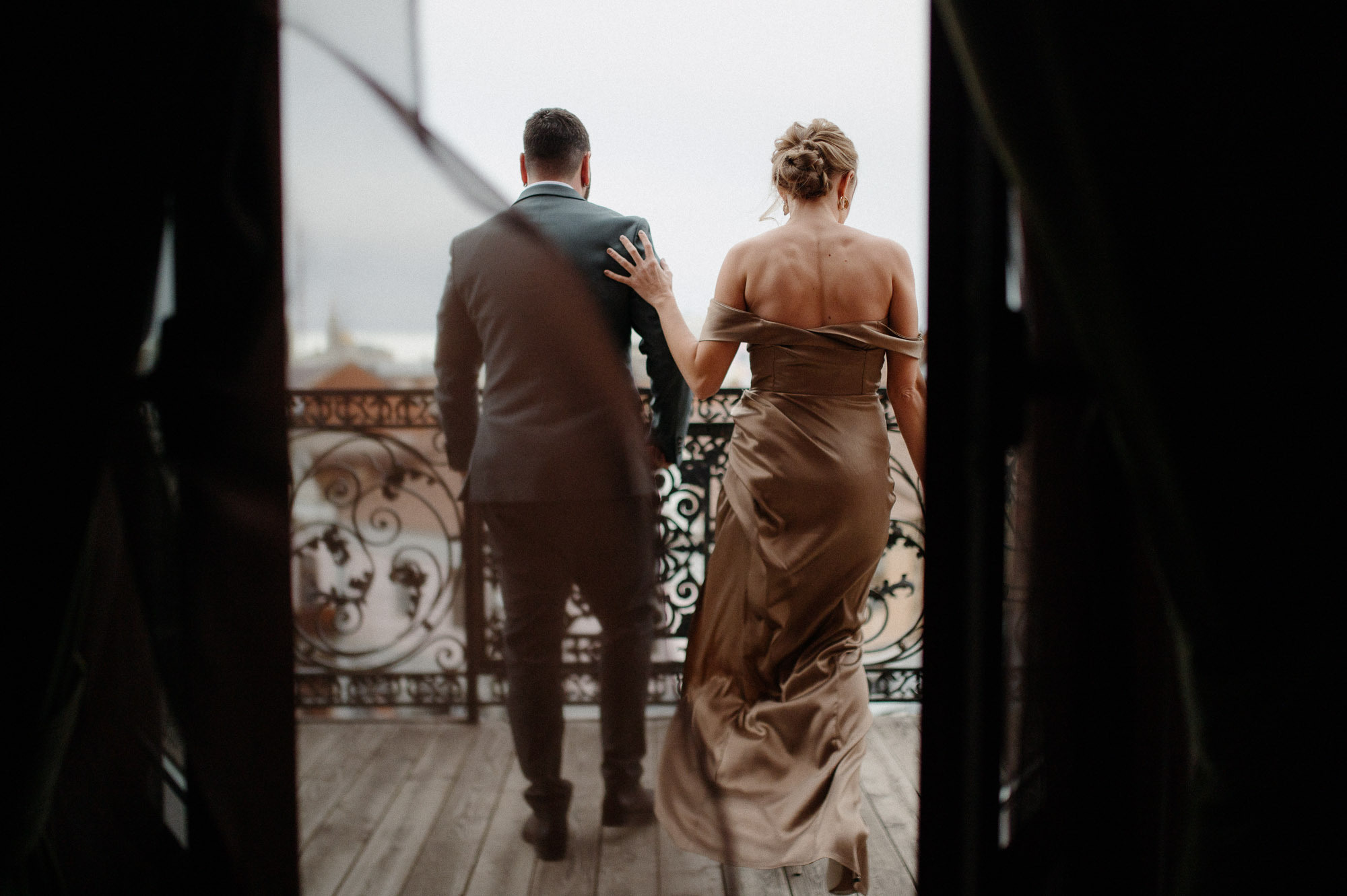 Winter wedding story. Wedding photographer