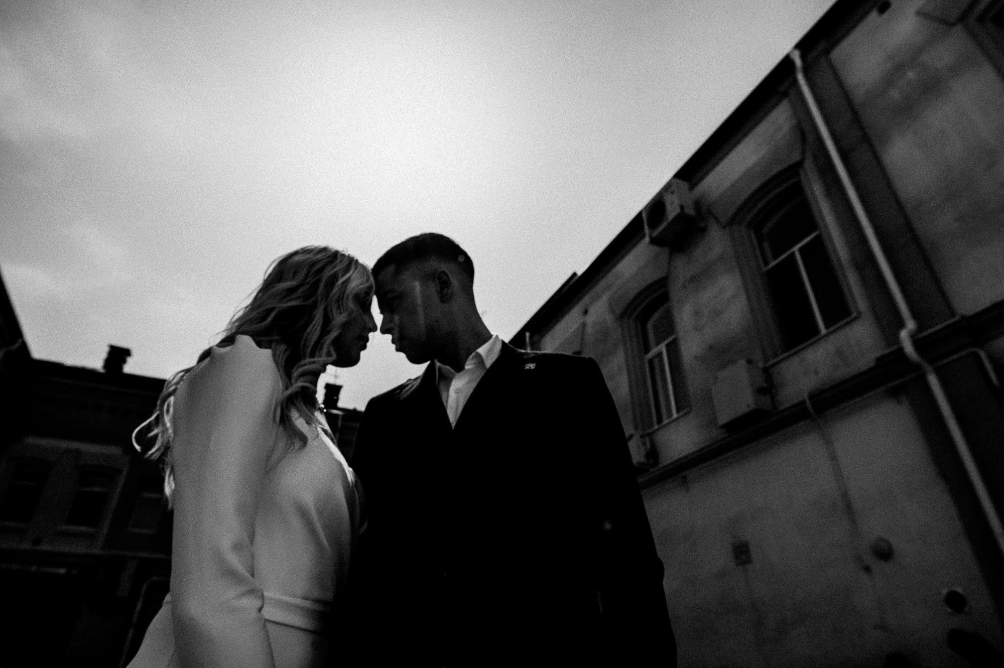 В легких тает дым. Свадебный фотограф в Астрахани и Москве