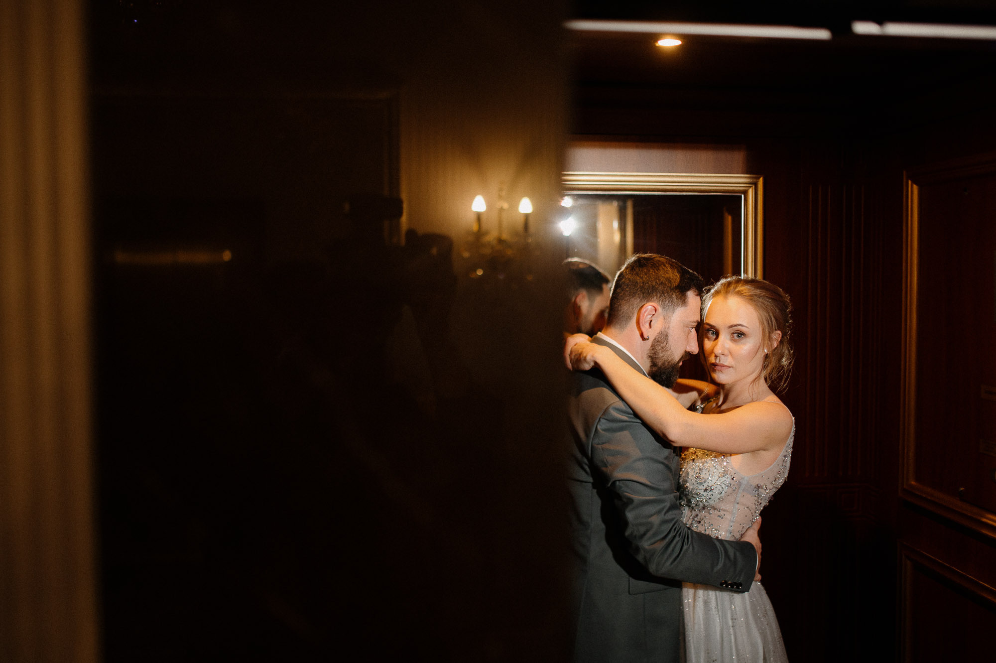 Winter wedding story. Wedding photographer