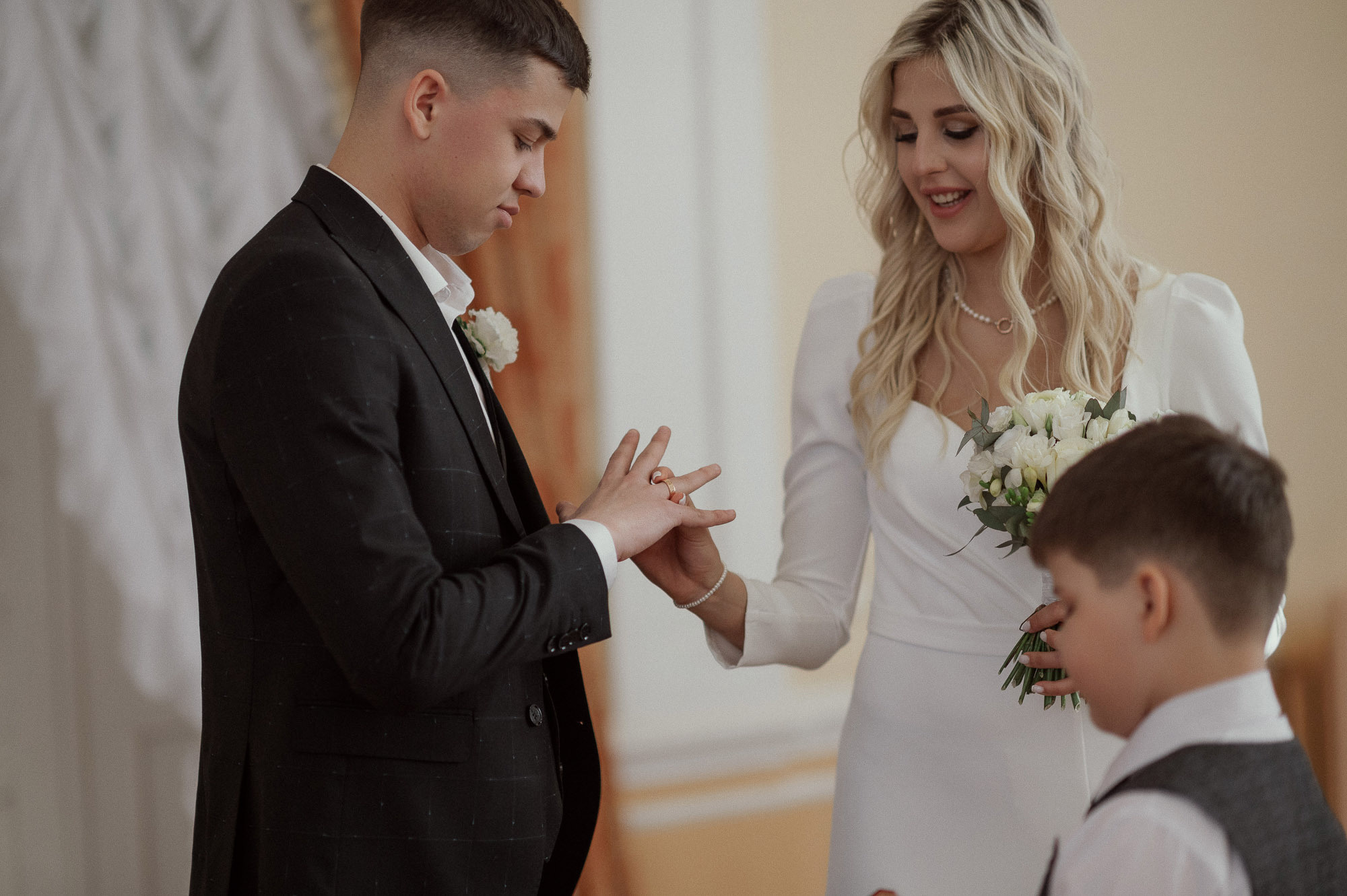 В легких тает дым. Свадебный фотограф в Астрахани и Москве