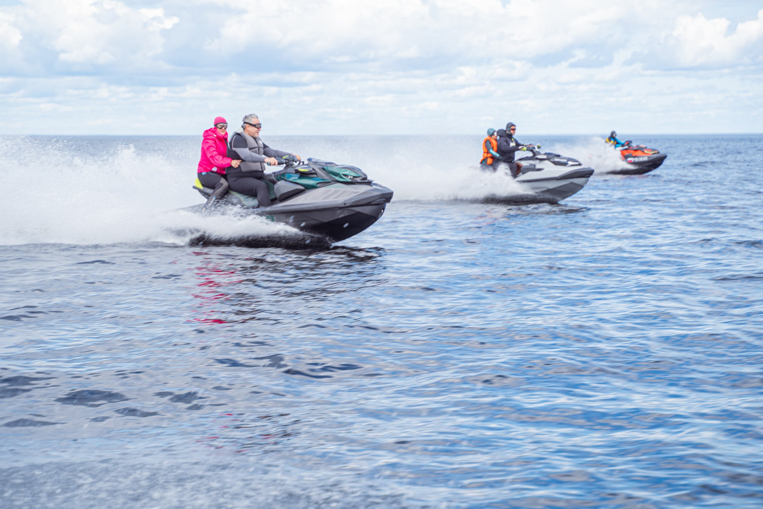 Гидровыезд в Коневский мужской монастырь. Свадебный, семейный, портретный, репортажный фотограф в Санкт-Петербурге