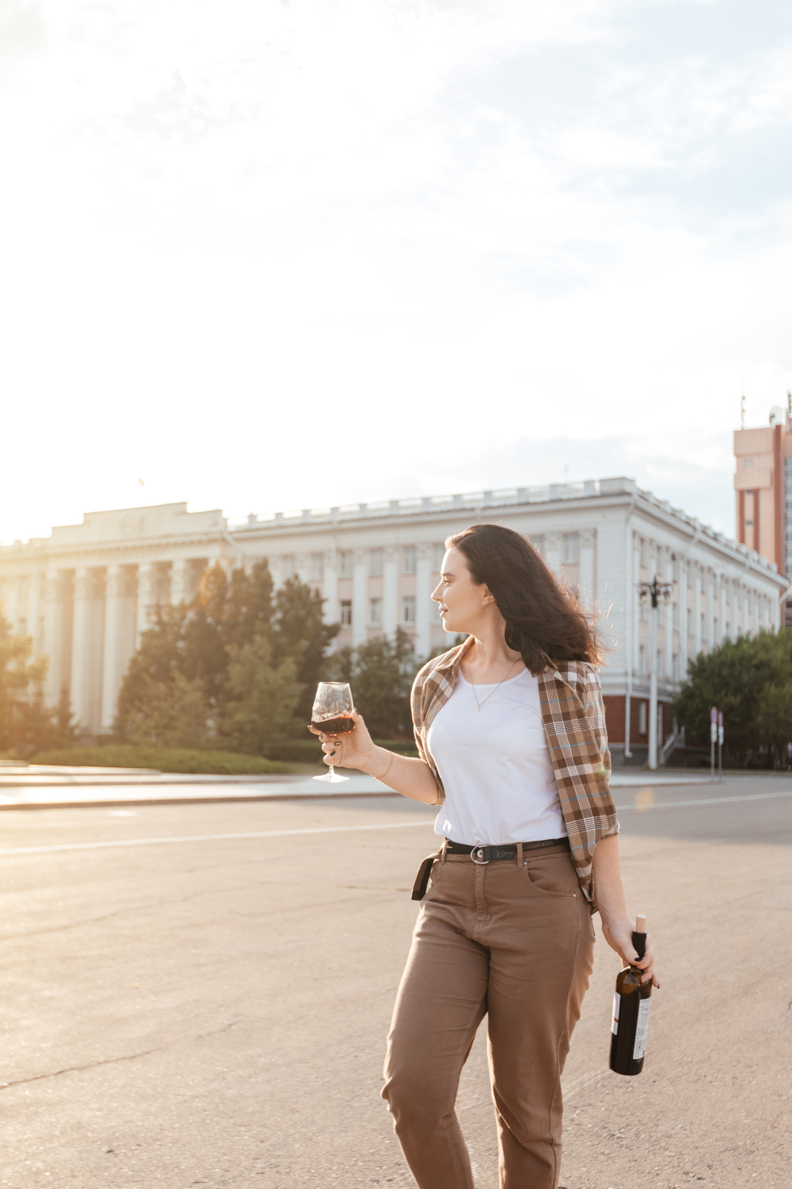 С вином по городу. Фотограф в Барнауле Ирина Чикалова