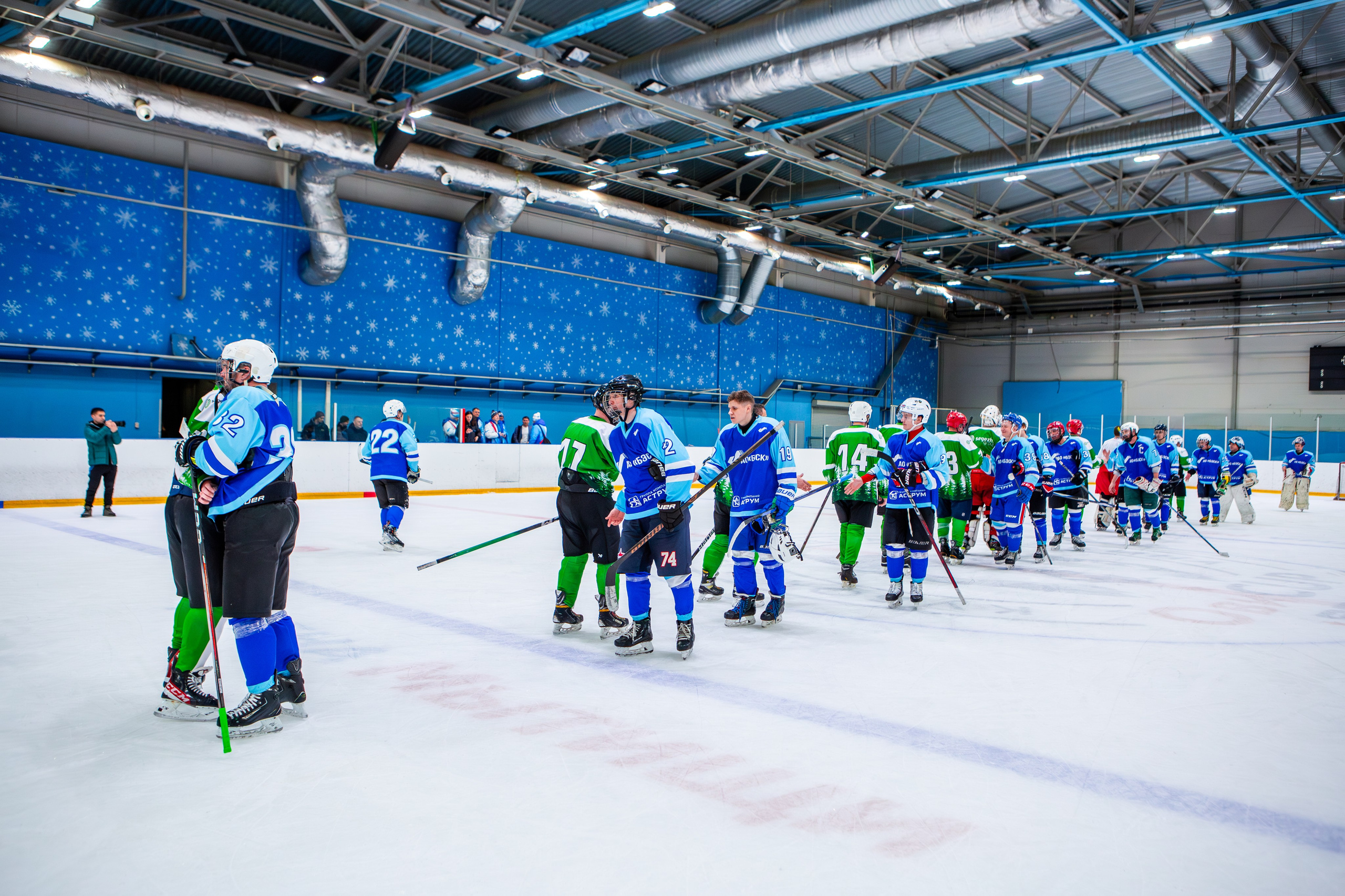 Чемпионат по хоккею. Репортажный, семейный, свадебный, портретный фотограф