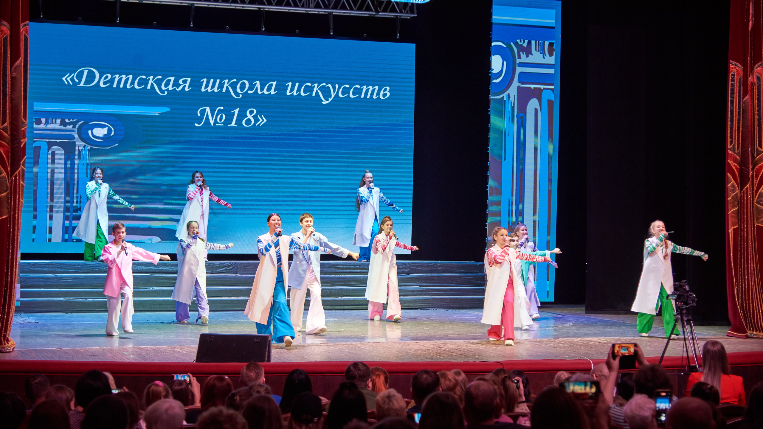 Ежегодный отчетный концерт «Детской школы искуств № 18». [fXph] Фотограф Масликов Илья. Съёмка мероприятий в Ленинске-Кузнецком