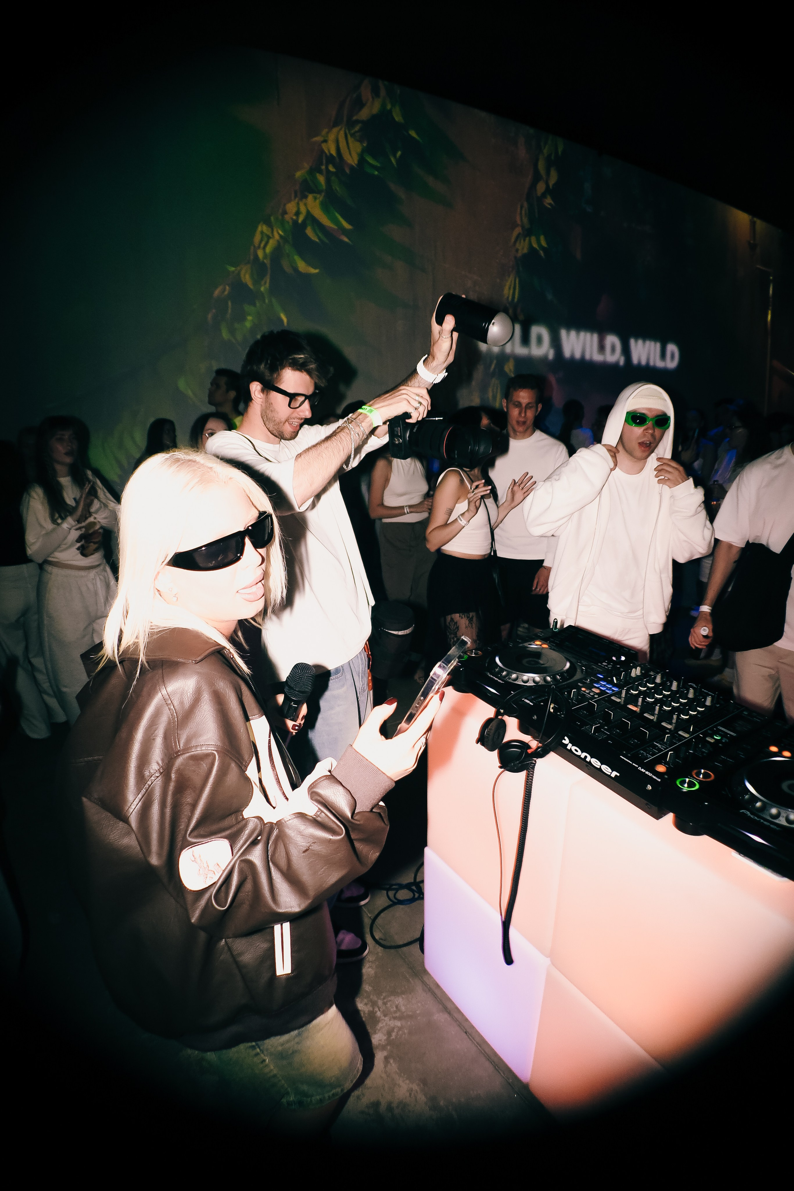 Bieberchella ph by @rusagee / at Внутри. TENZO | Креативный продюсер / Арт-директор