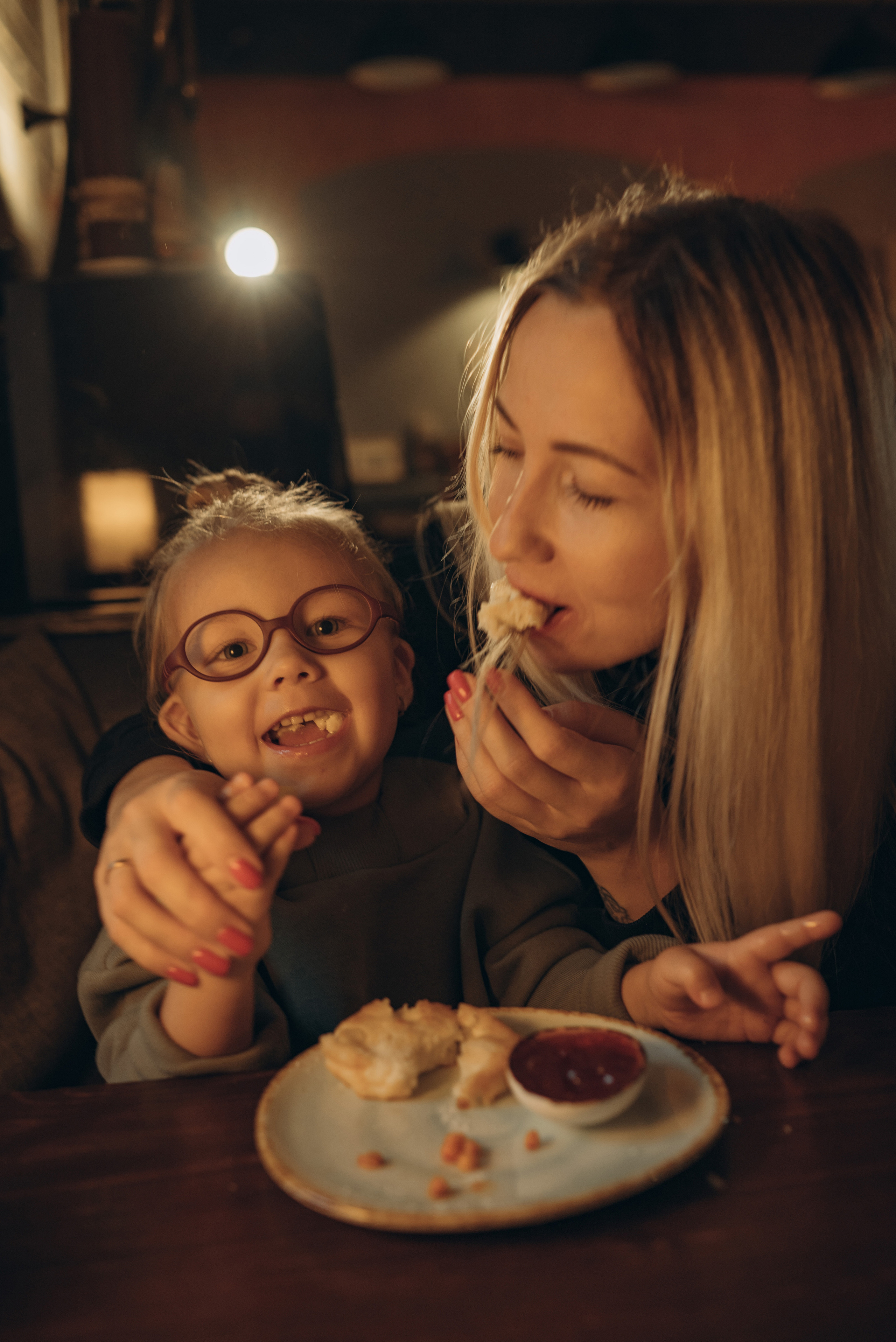 Мама, дочка и внучка. Свадебные и семейные съемки Сергей и Юлия Пушкаревы