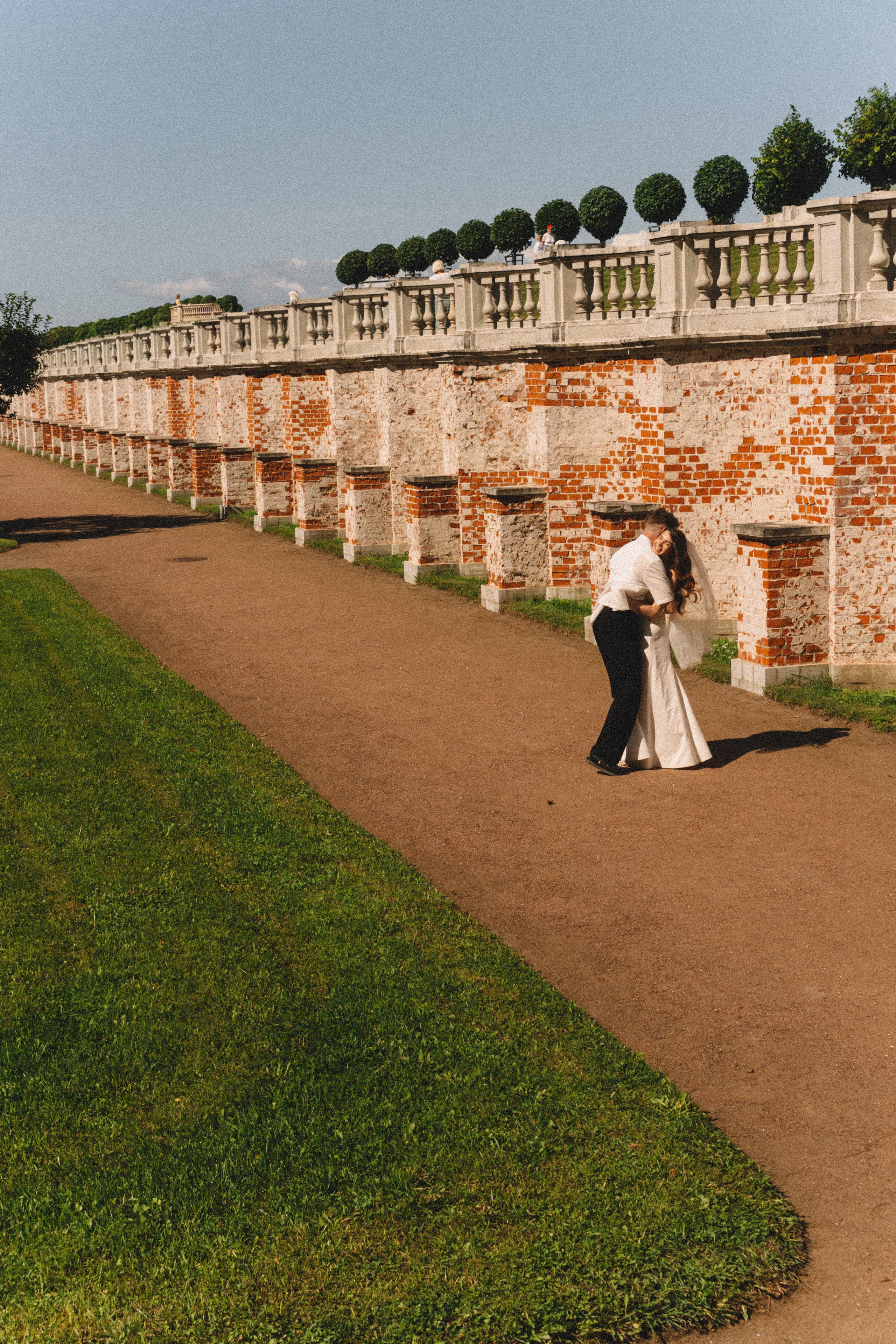 СВАДЕБНАЯ СЬЕМКА В ПЕТЕРГОФЕ И СЬЕМКА РЕПОРТАЖА В ЗАГСЕ ПЕТЕРГОФА. Профессиональный фотограф, Санкт-Петербург — Виктория Богомолова