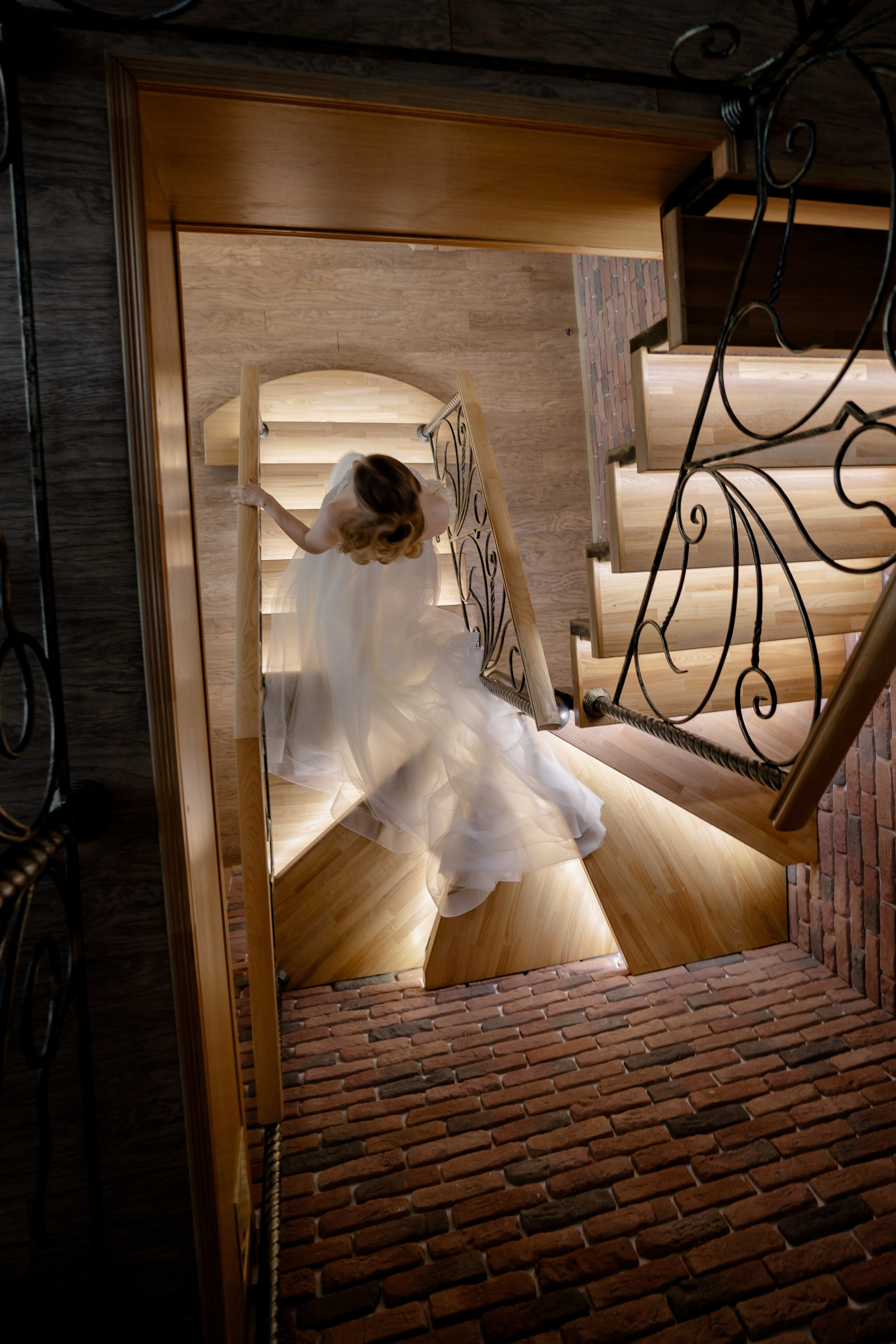 СВАДЕБНАЯ СЬЕМКА СБОРОВ В ОТЕЛЕ И ВЫЕЗД НА ЦЕРЕМОНИЮ (СНЯТО В СИБИРЕ В НИЖНЕВАРТОВСКЕ)М. Профессиональный фотограф, Санкт-Петербург — Виктория Богомолова